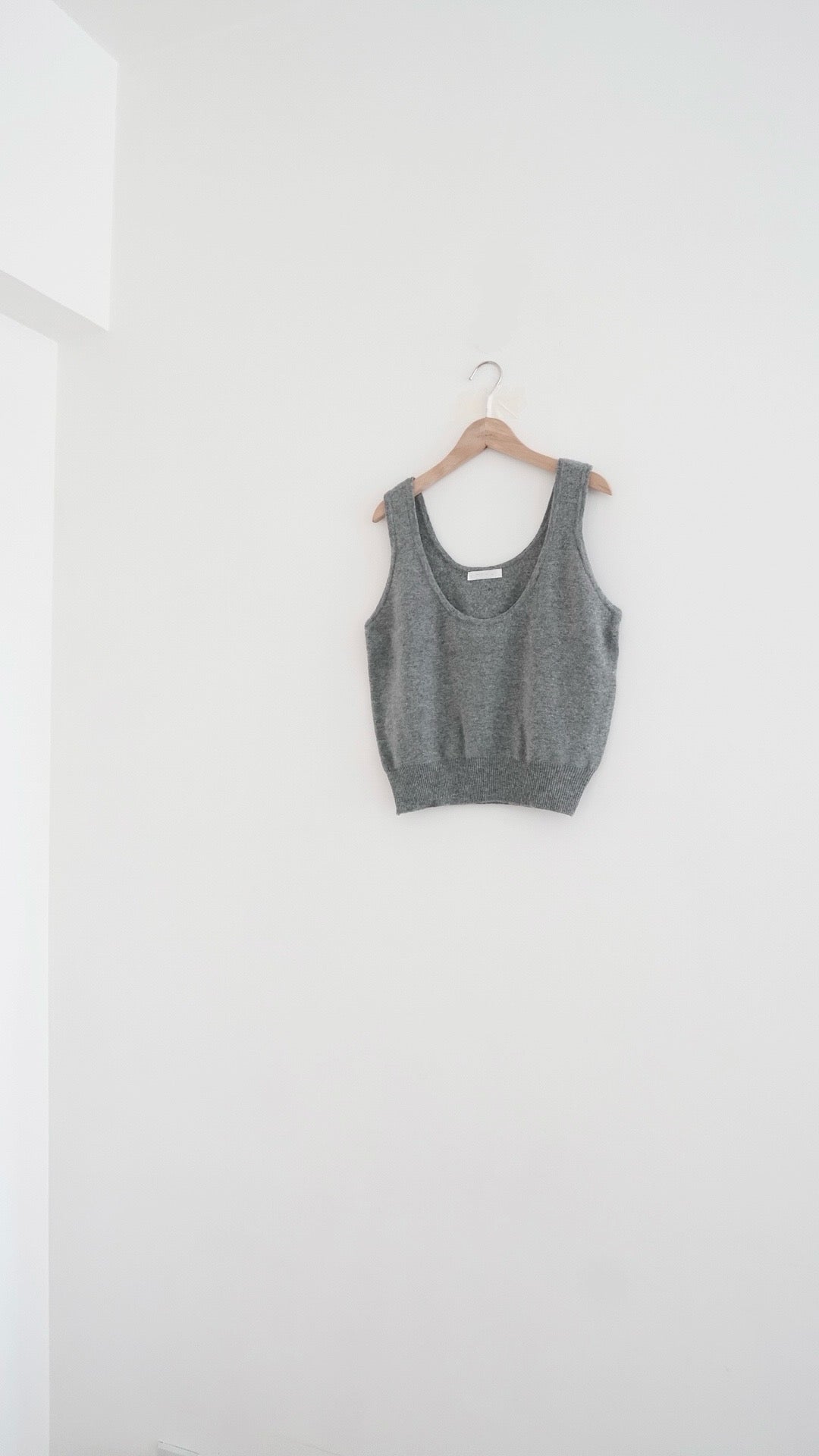 lucien round vest in grey (pre-order)
