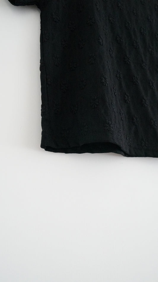 lattice bloom sheer tee in black (pre-order)