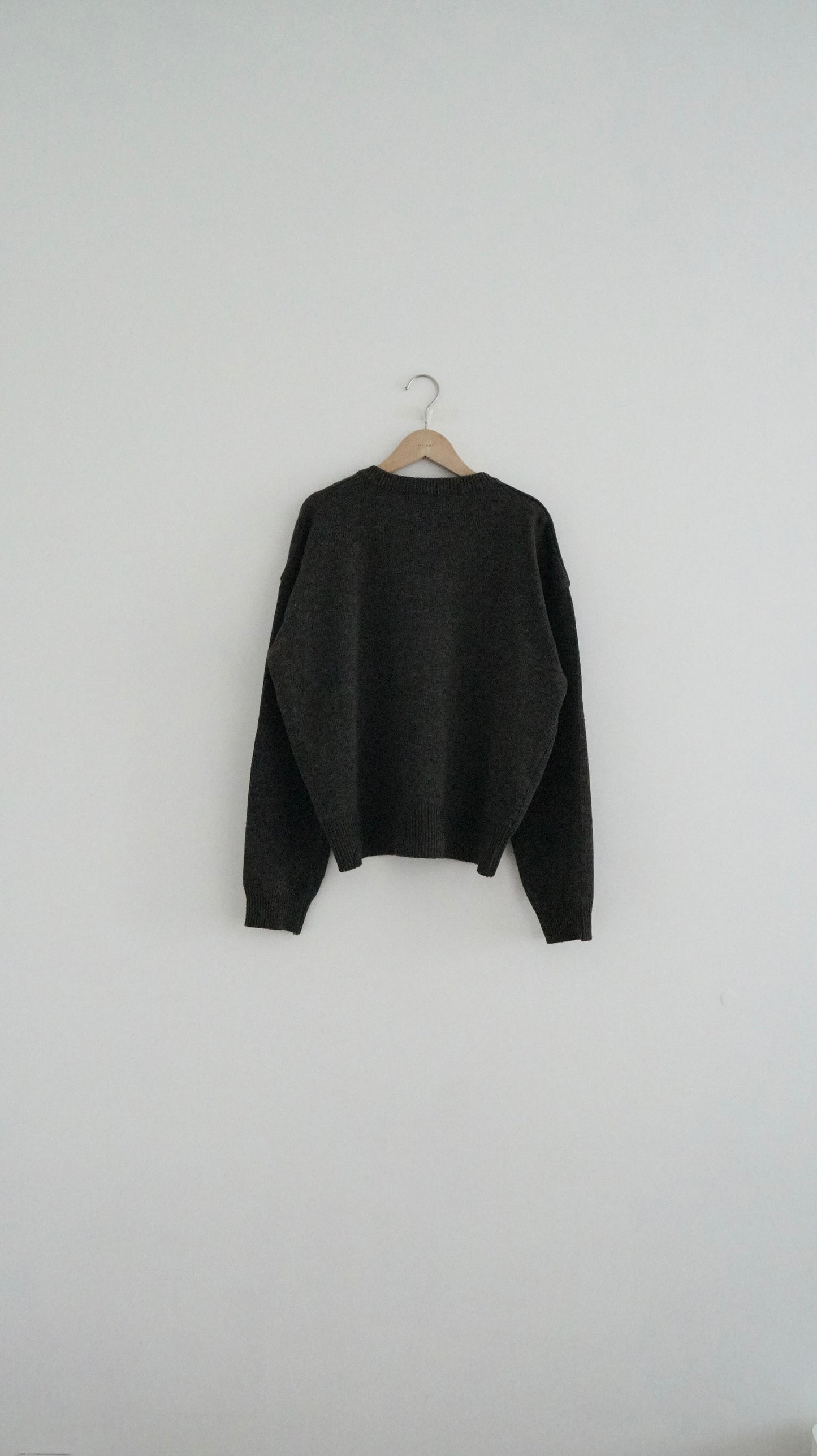 v-neck cashmere knit top in choco (must-have) ( pre-order )