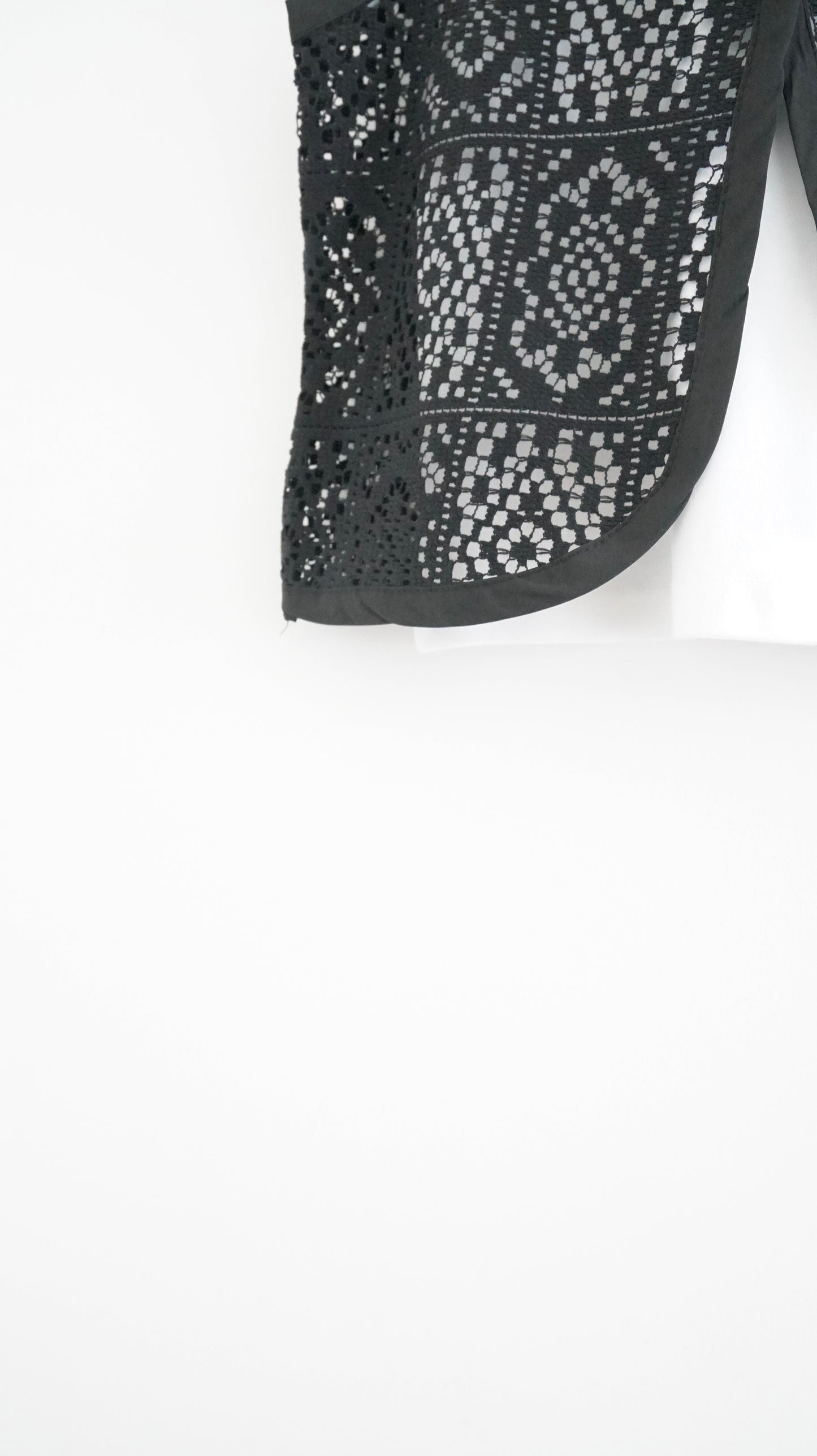 bloomwork overlay vest in black (pre-order)