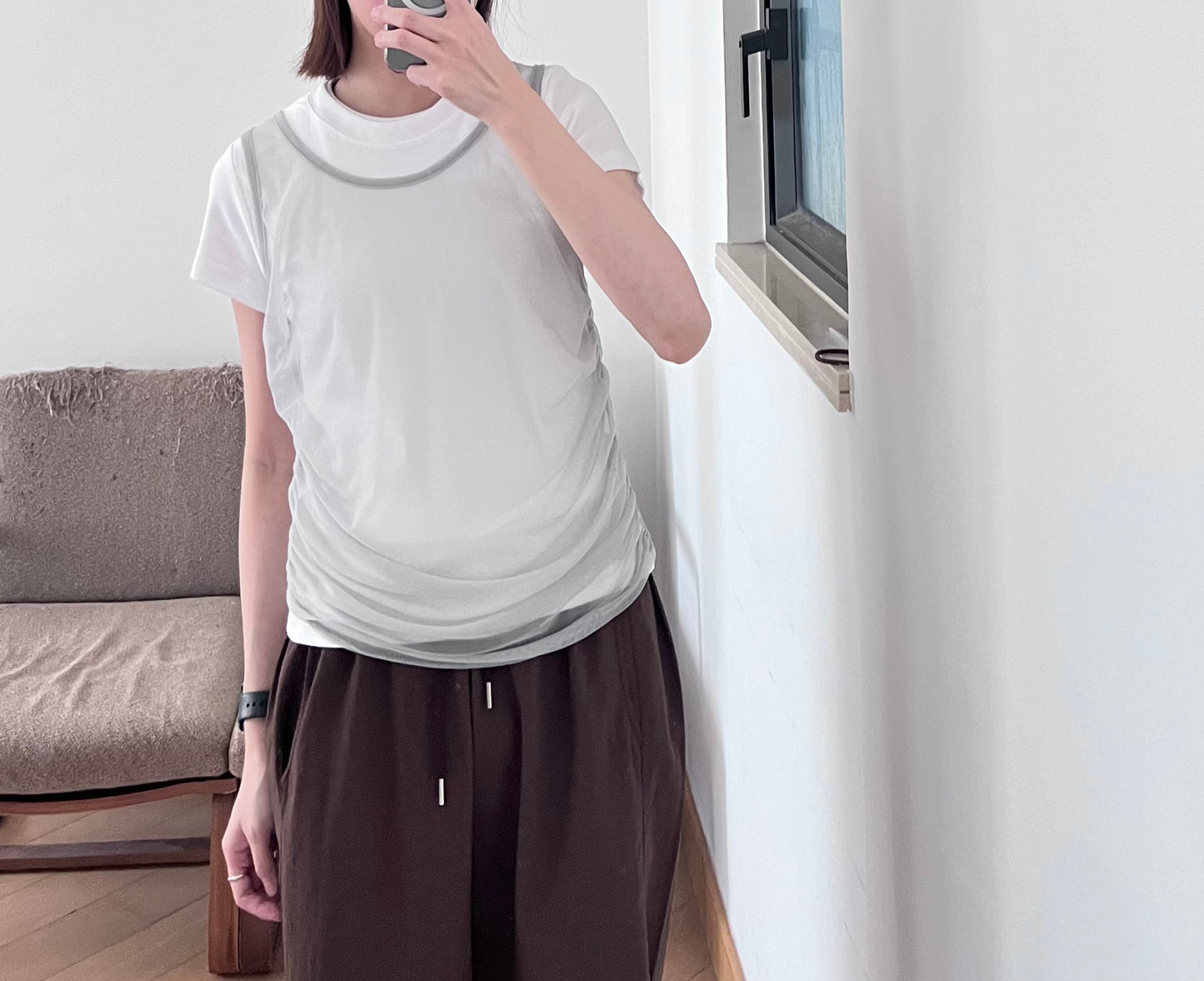 ultra-lightweight elastic pants in brown