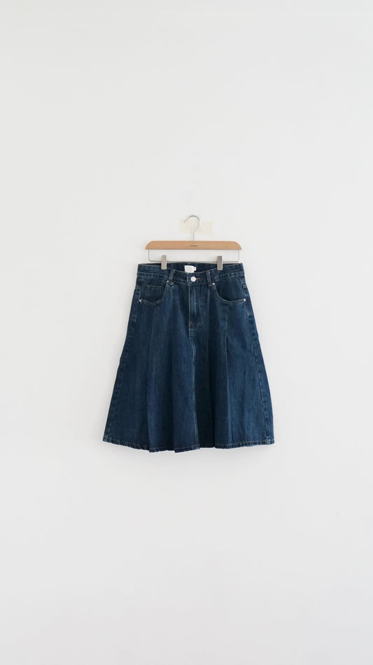 Luca pleated denim skirt (pre-order)