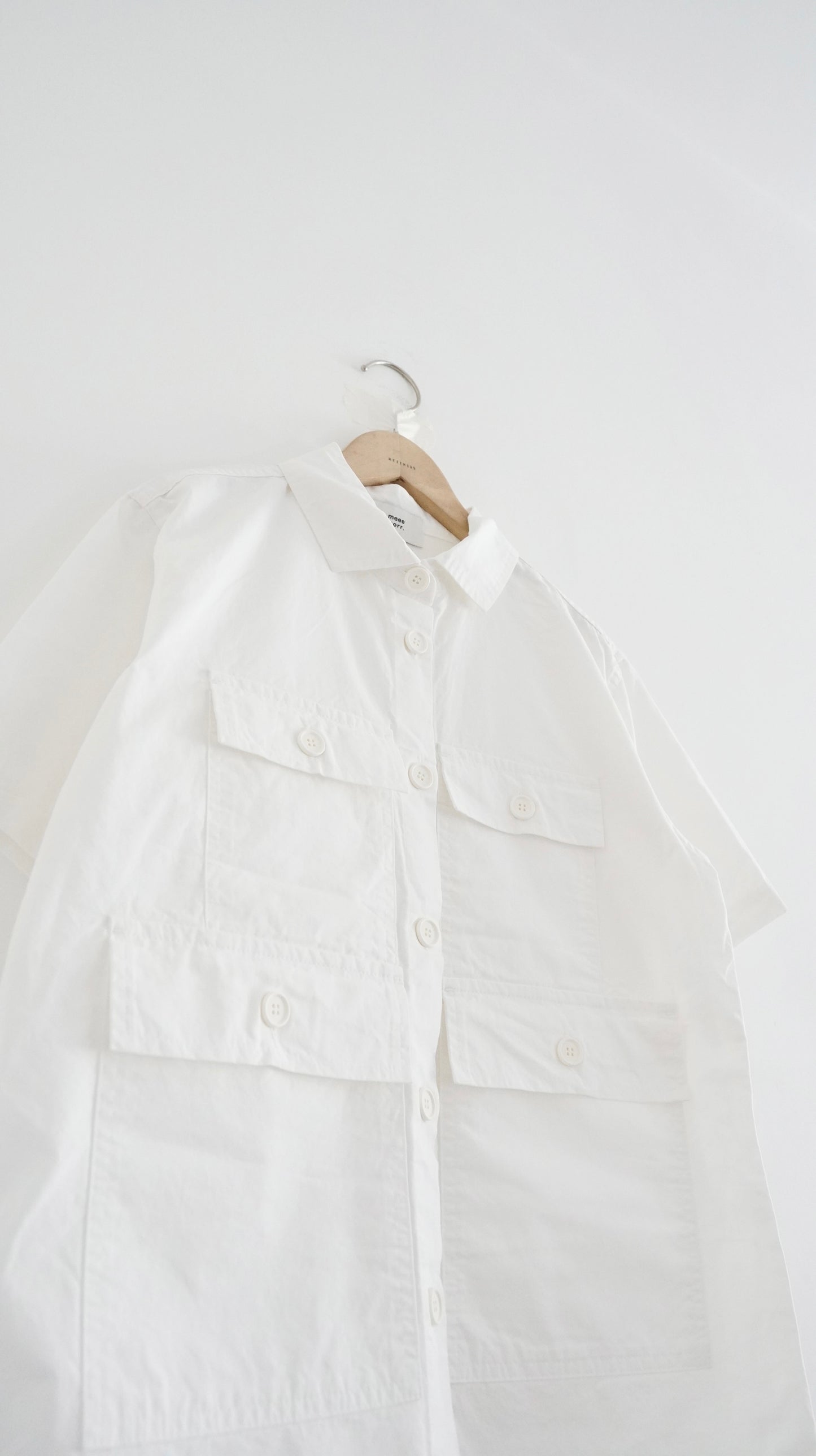 pocket worker shirt in white