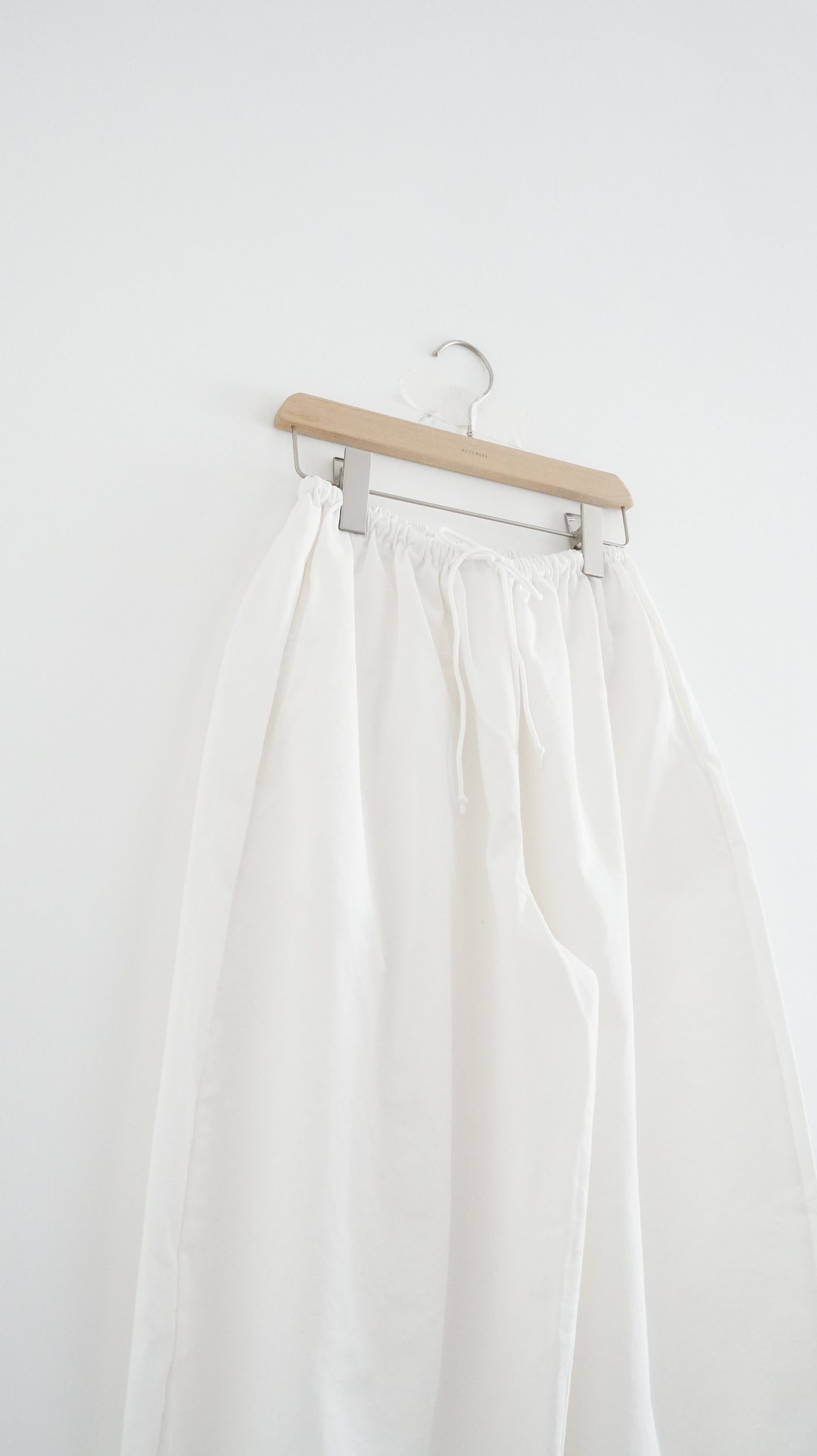 city air balloon pants in white (pre-order)