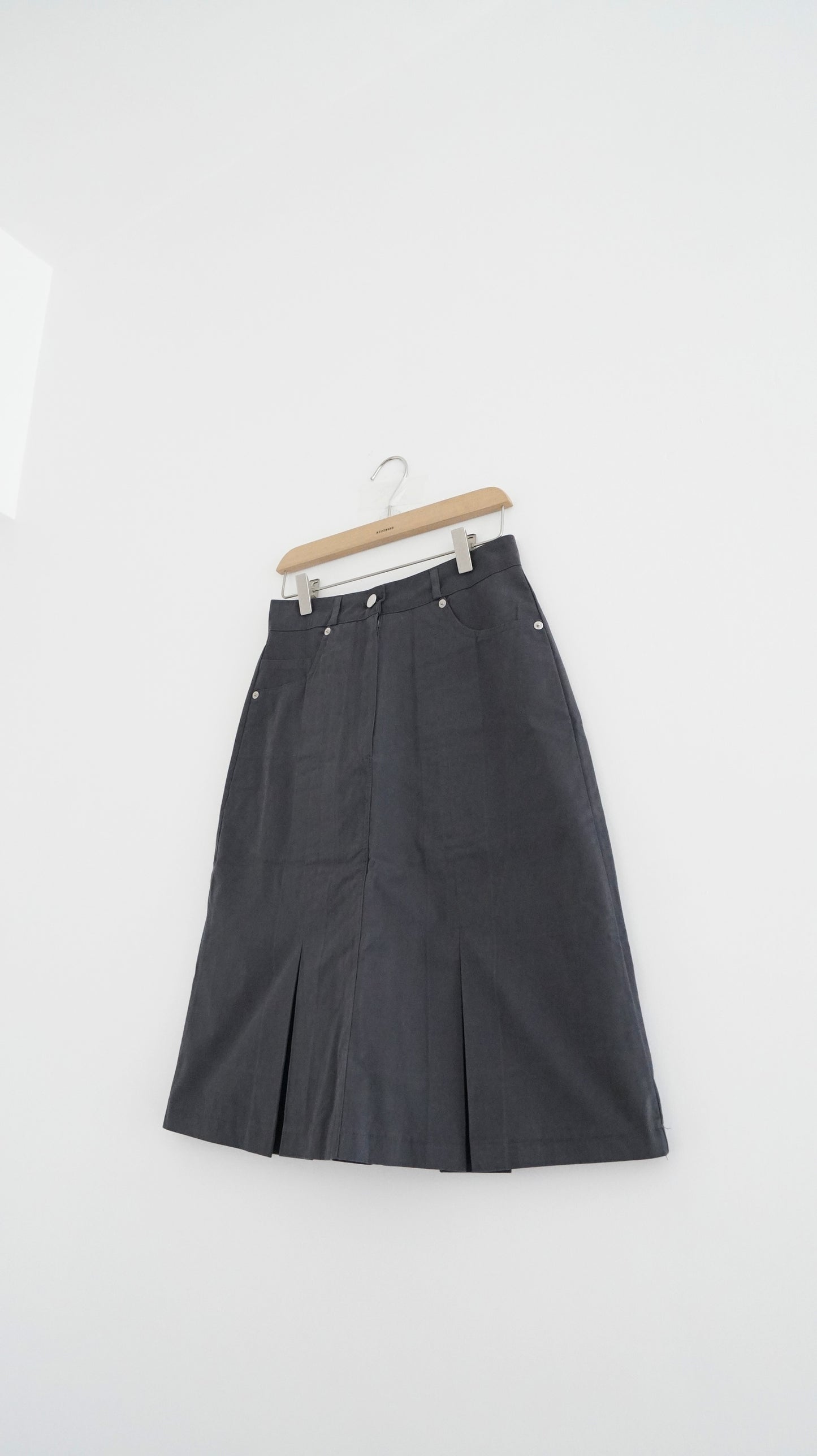worker midi skirt in grey