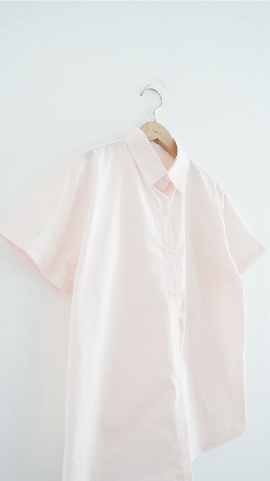 basic light shirt in baby pink (pre-order)