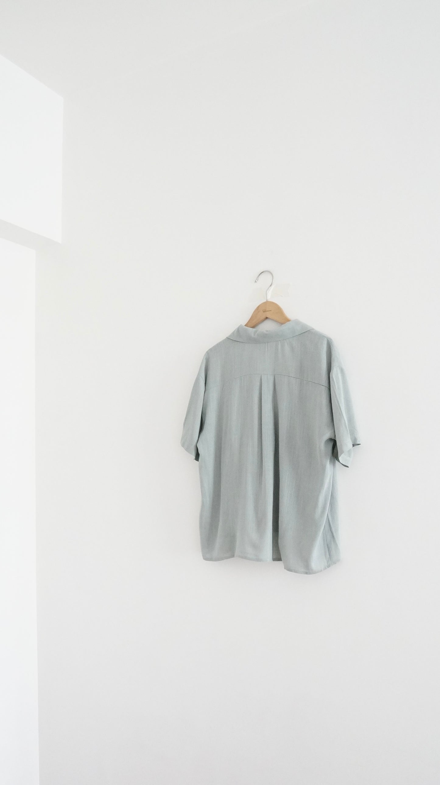 linen summer shirt in sage (pre-order)