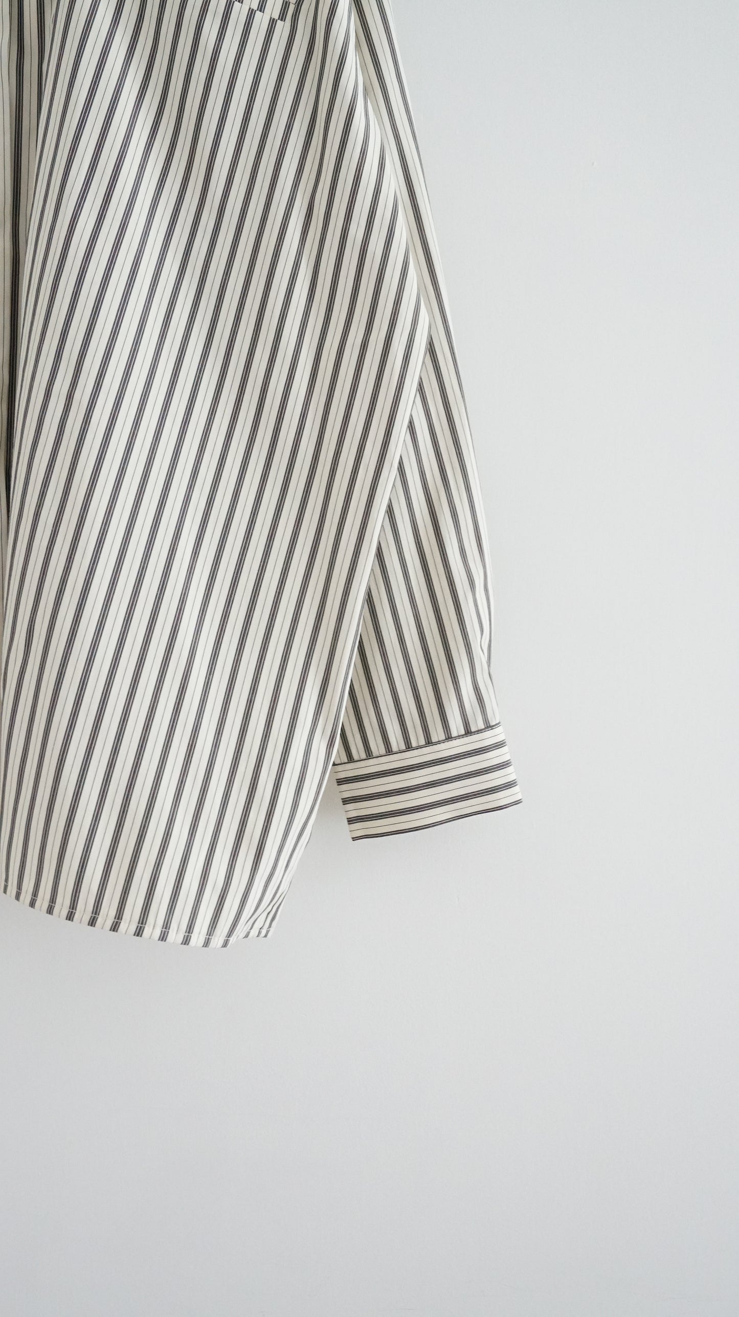90s vintage off shoulder striped shirt in brown cream (pre-order)