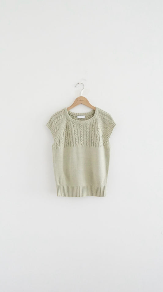 90s short sleeve sweater in avacado green