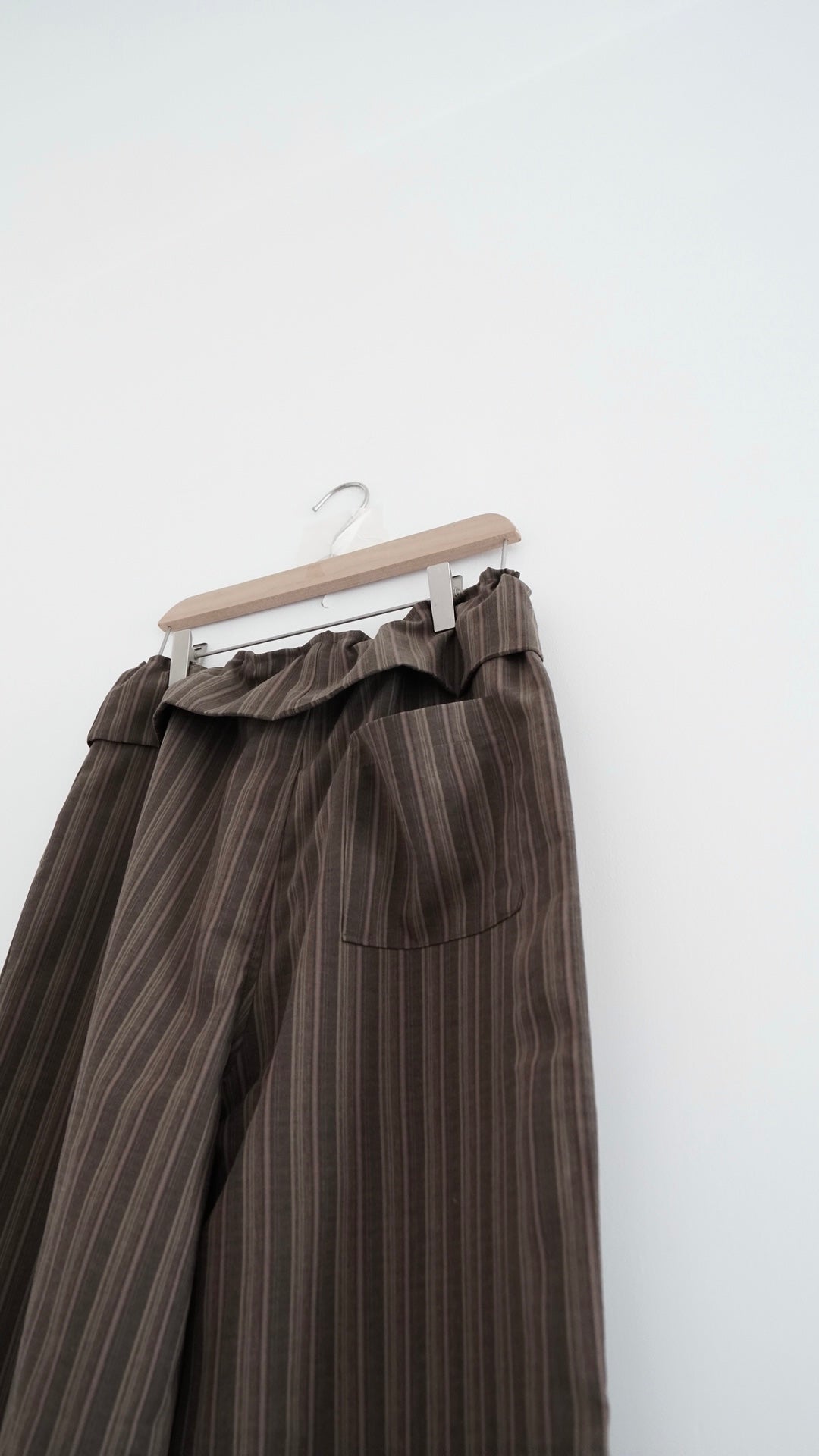 elan retro low waist striped pants in brown (pre-order)