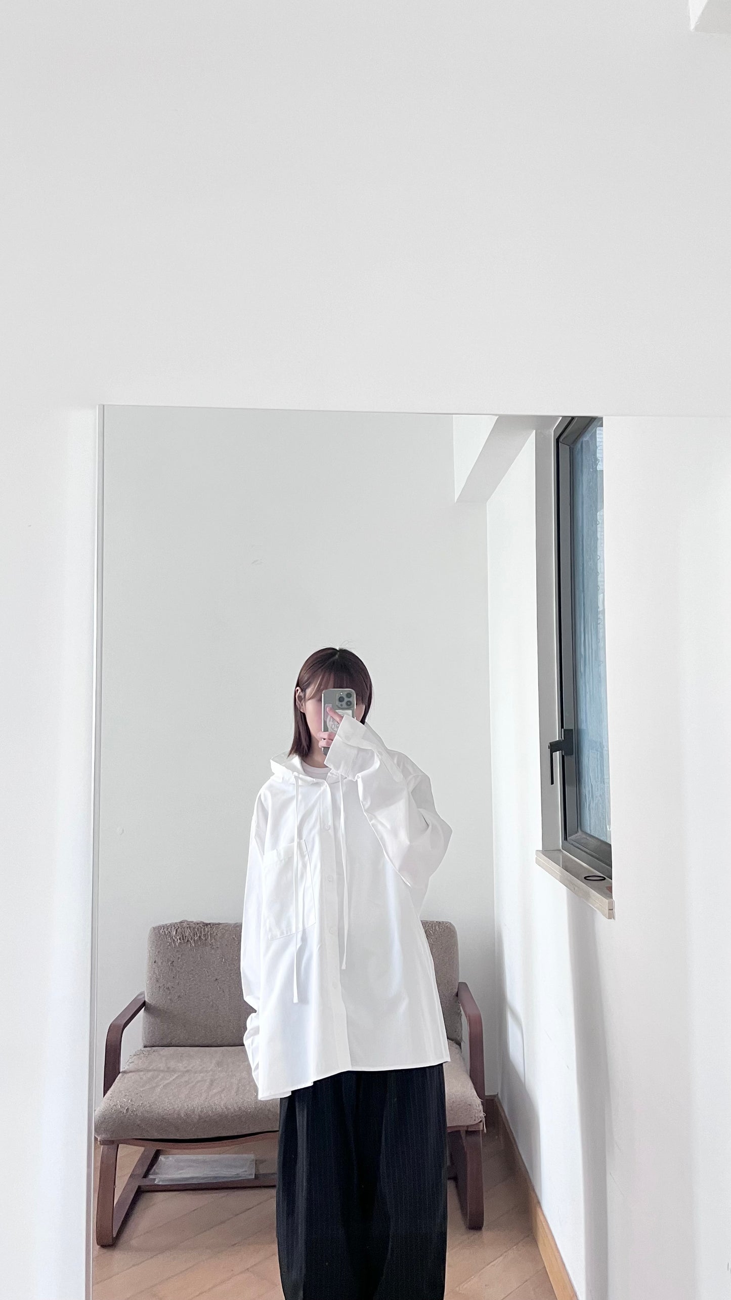unisex plain hoodies shirt in white
