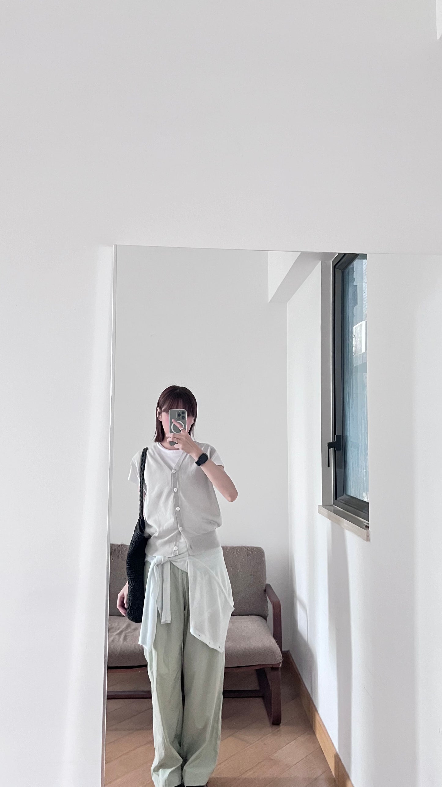 silken pleated tailored trousers in light green