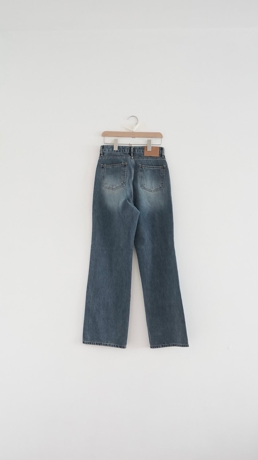 ann classic straight jeans (pre-order)