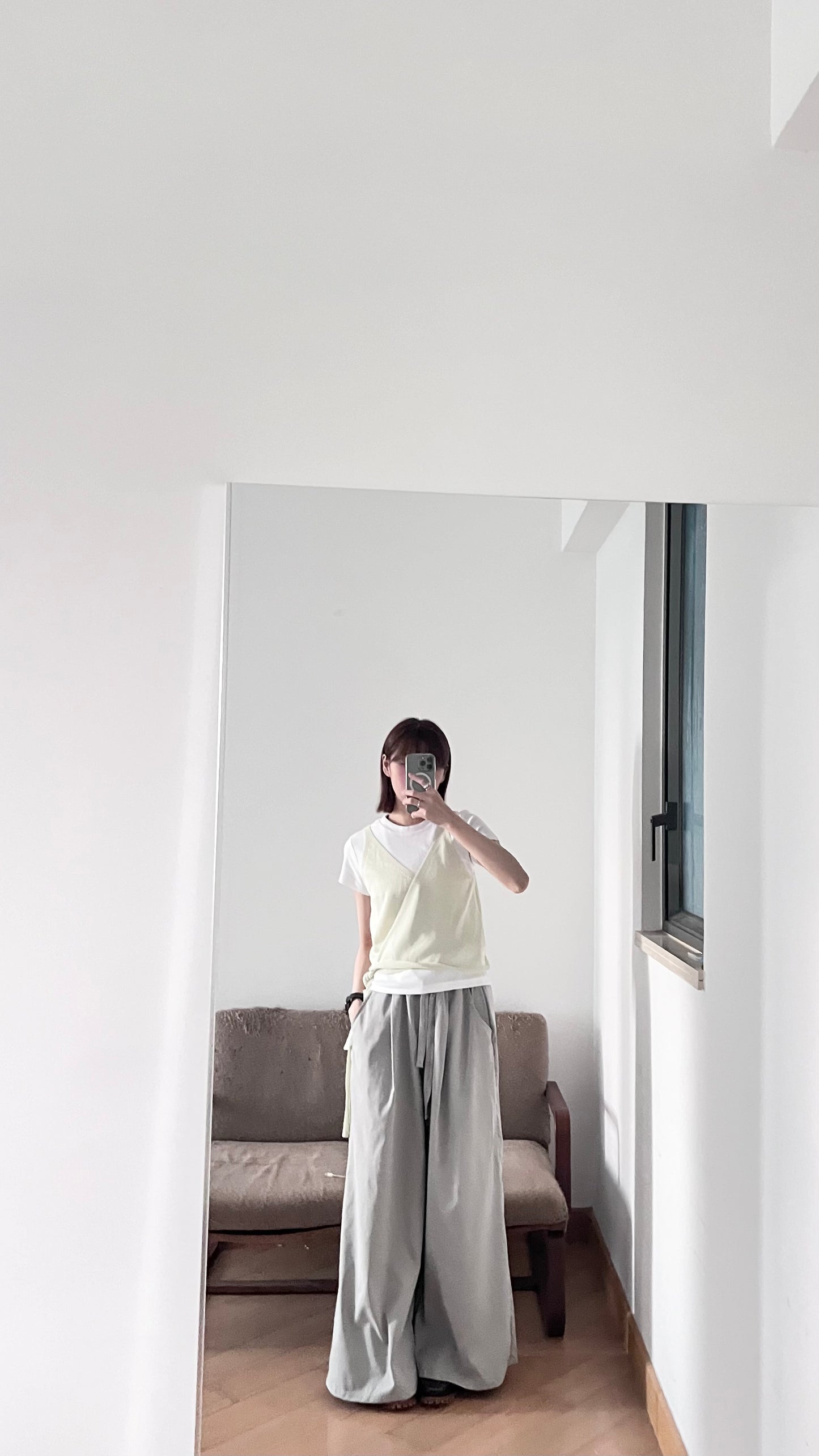 kimono tie vest in light green (pre-order)