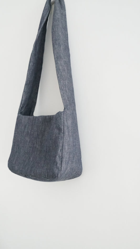 pori bag in dark denim
