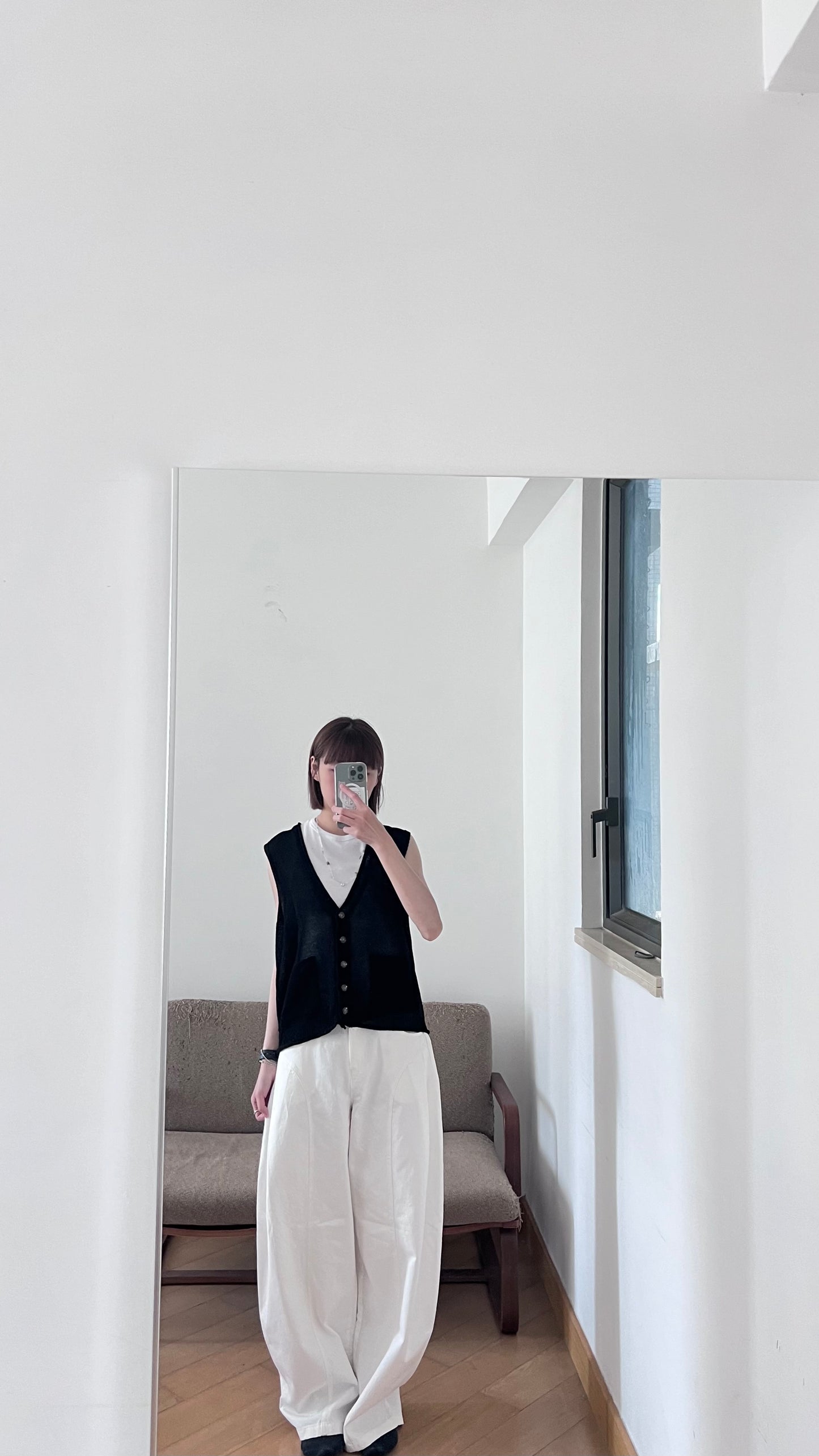 luka balloon wide pants in white (pre-order)