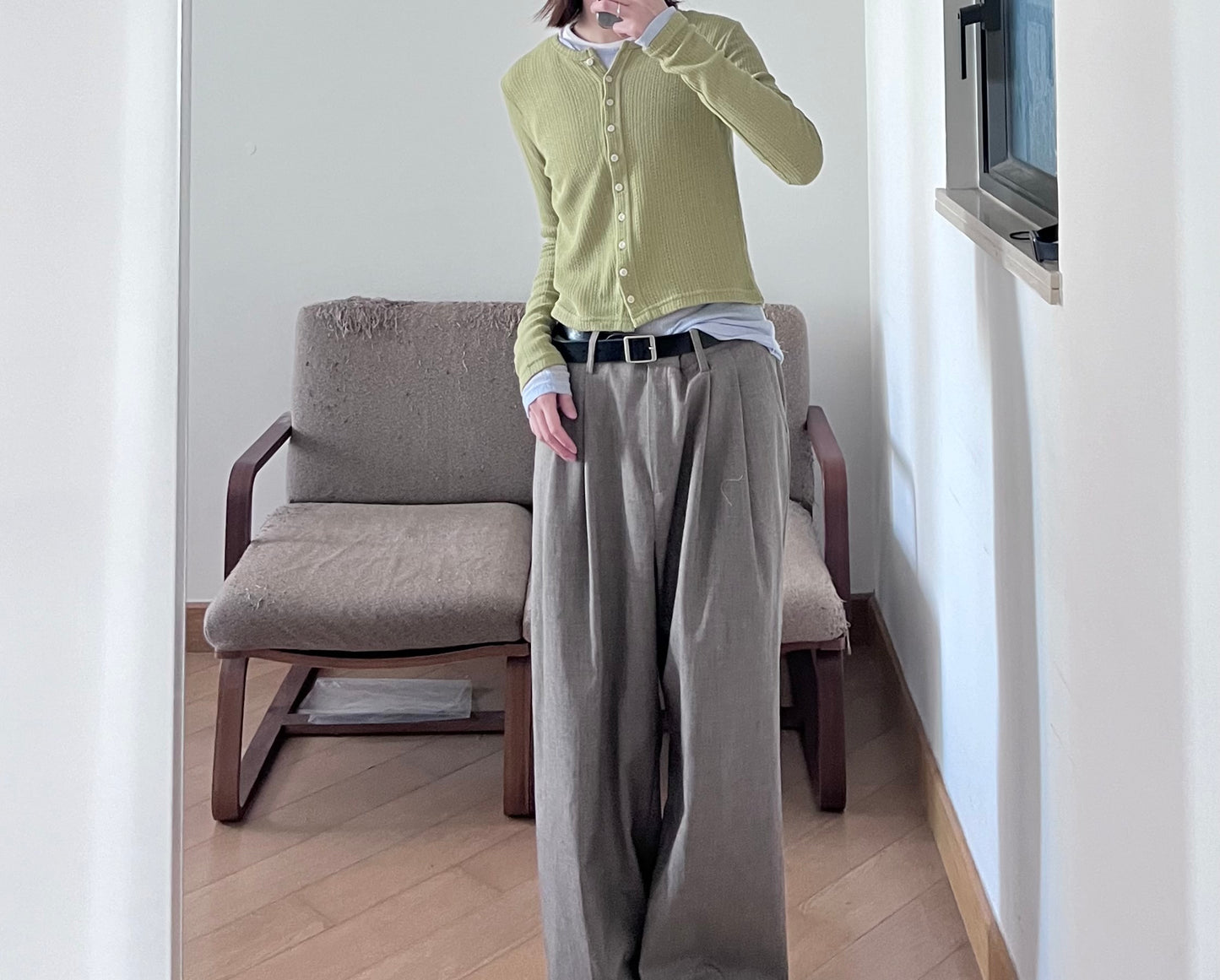 slim cut cardigan in green