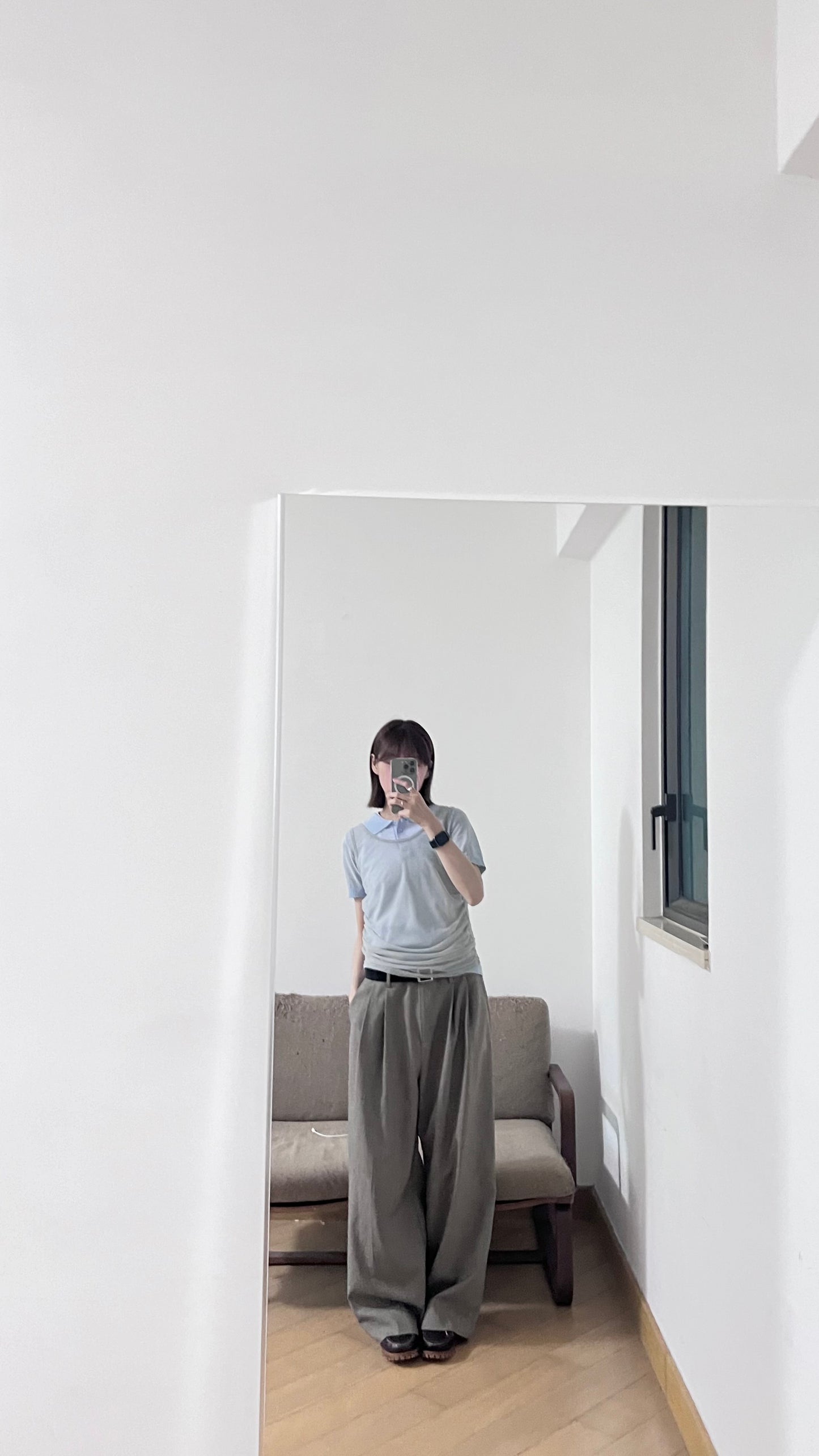 sheer pleat vest in grey (pre-order)