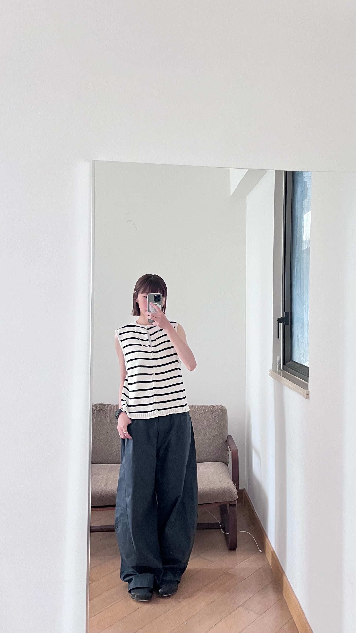 back side button linen vest in ivory (pre-order)