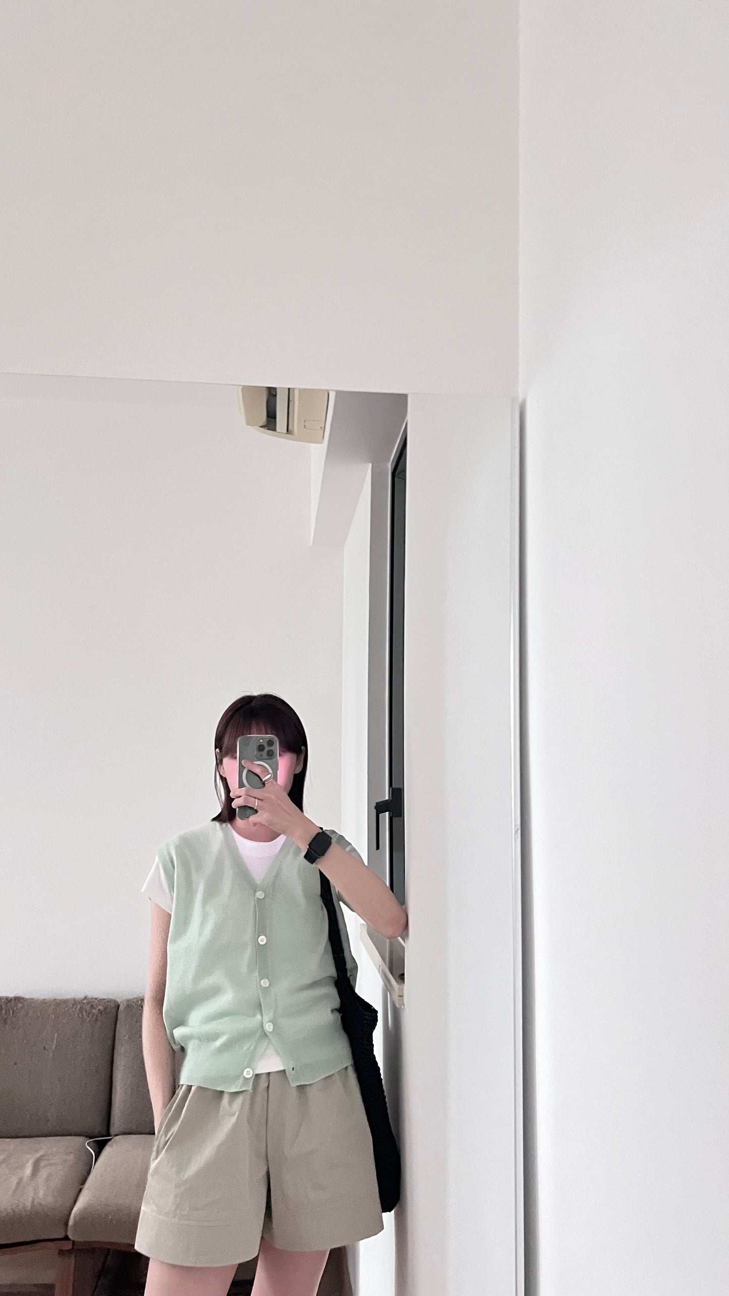 classic sheer knit vest in mint (pre-order)