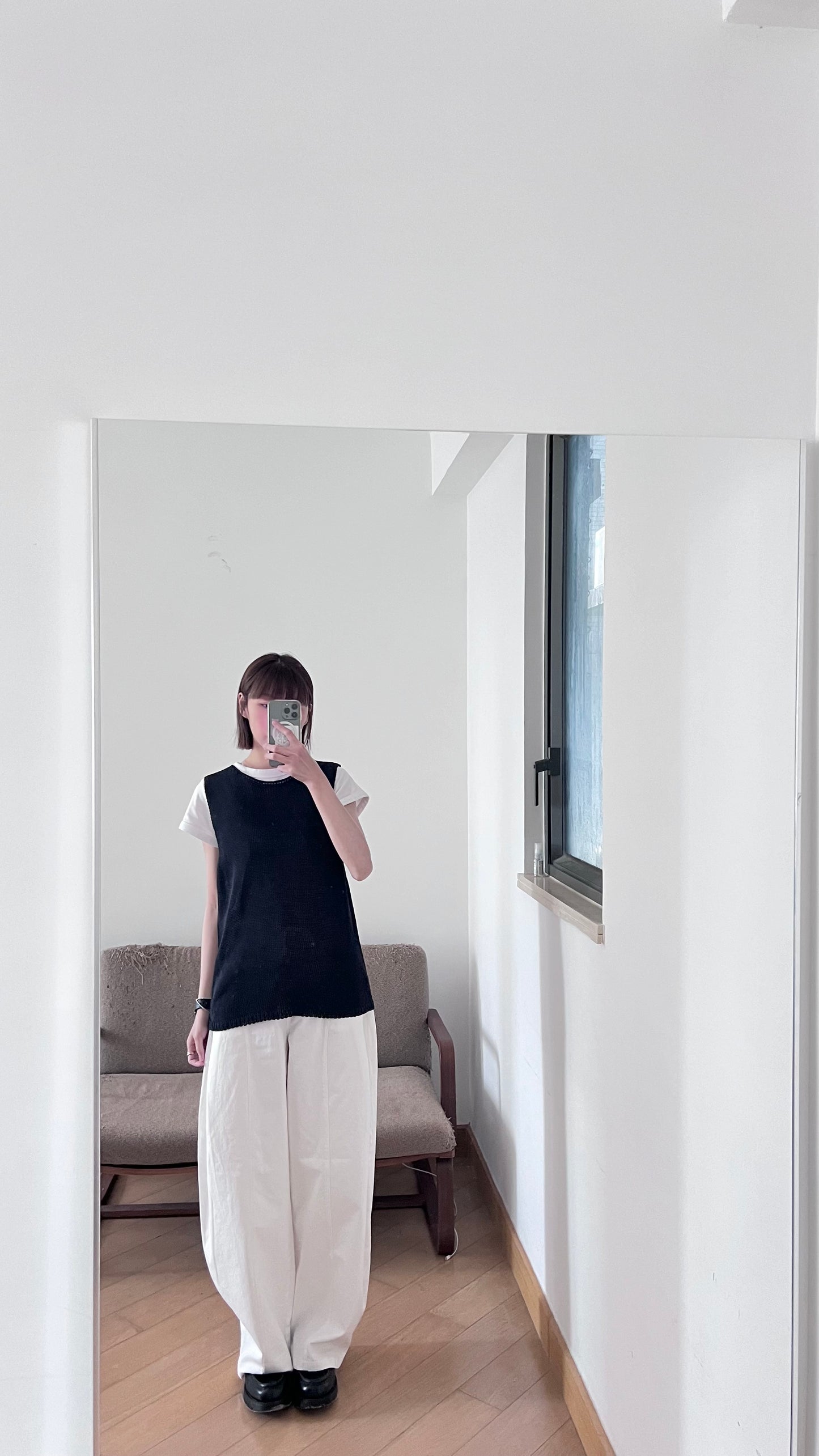 basic u-neck linen top in black (pre-order)