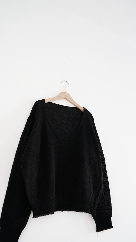 atelier light v-neck sweater in black (pre-order)