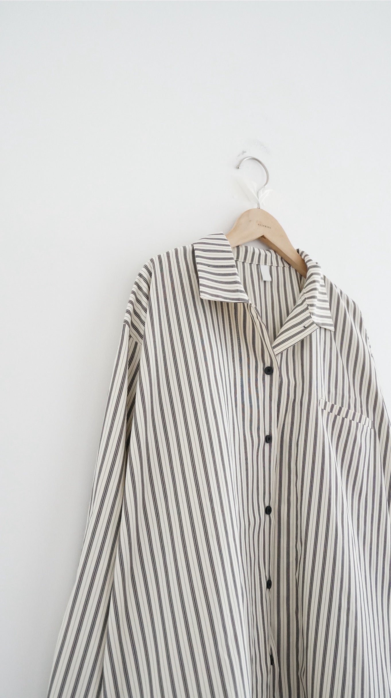 90s vintage off shoulder striped shirt in brown cream (pre-order)