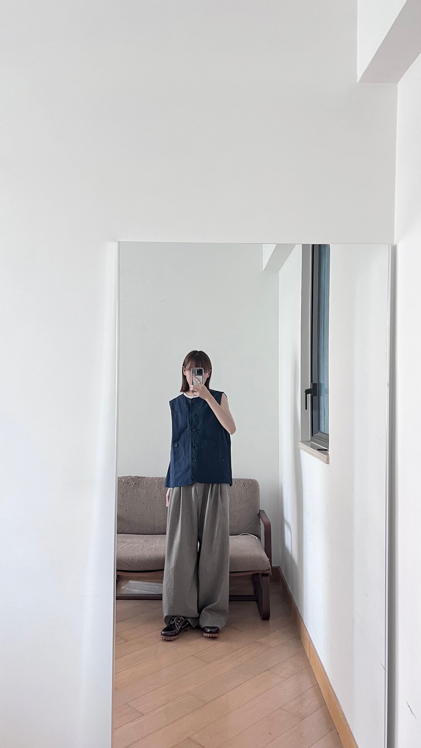 worker vest in navy