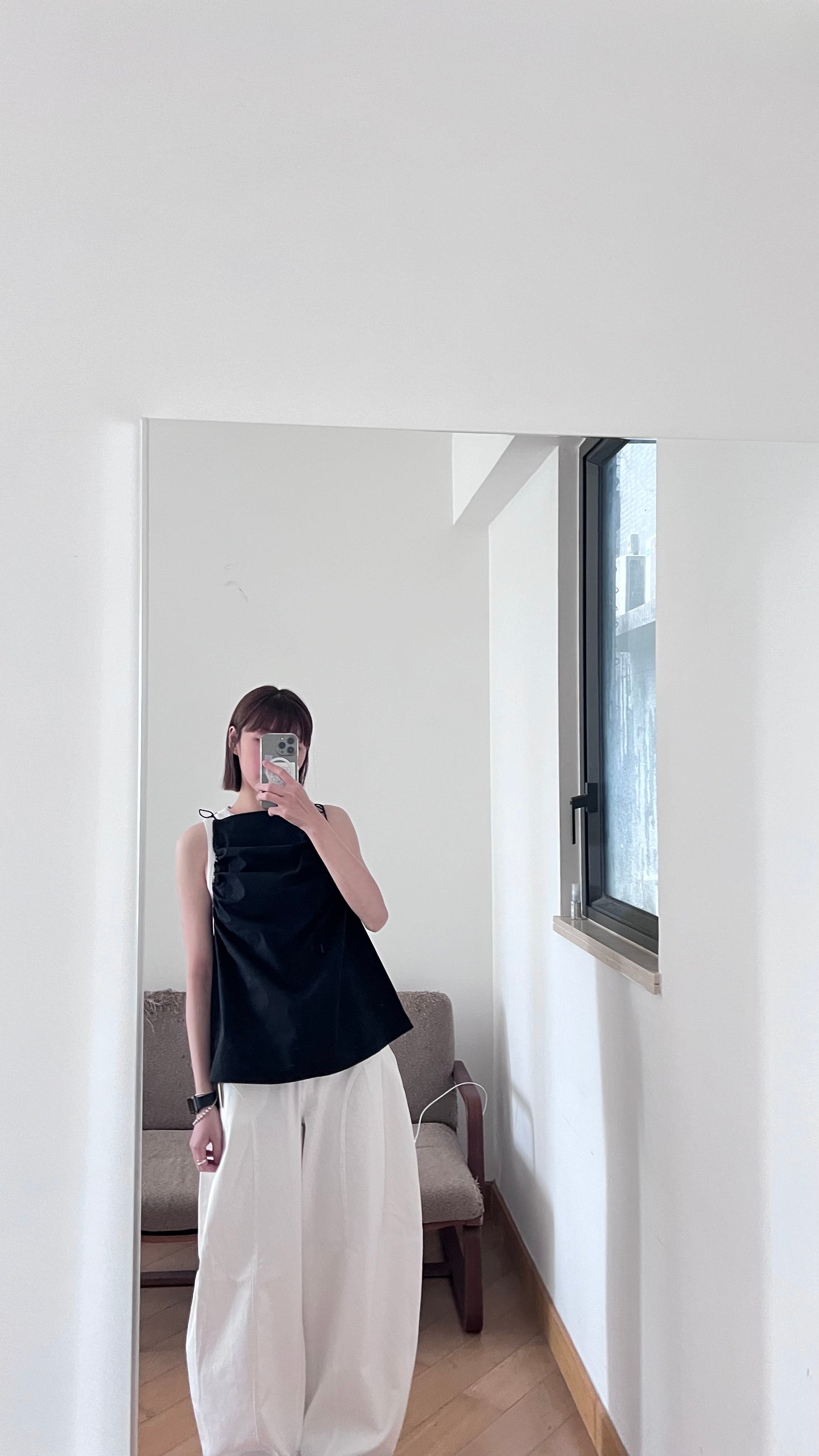 kelly high-end tank top in black (pre-order)