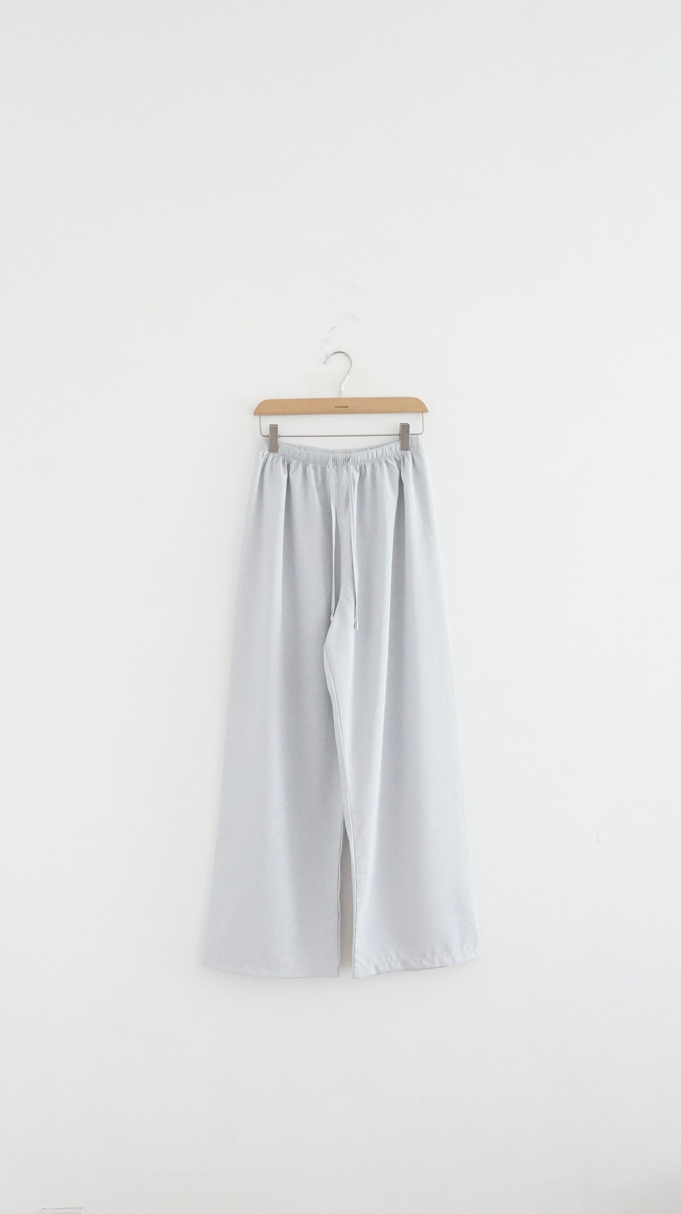 minimalist light pants in dust