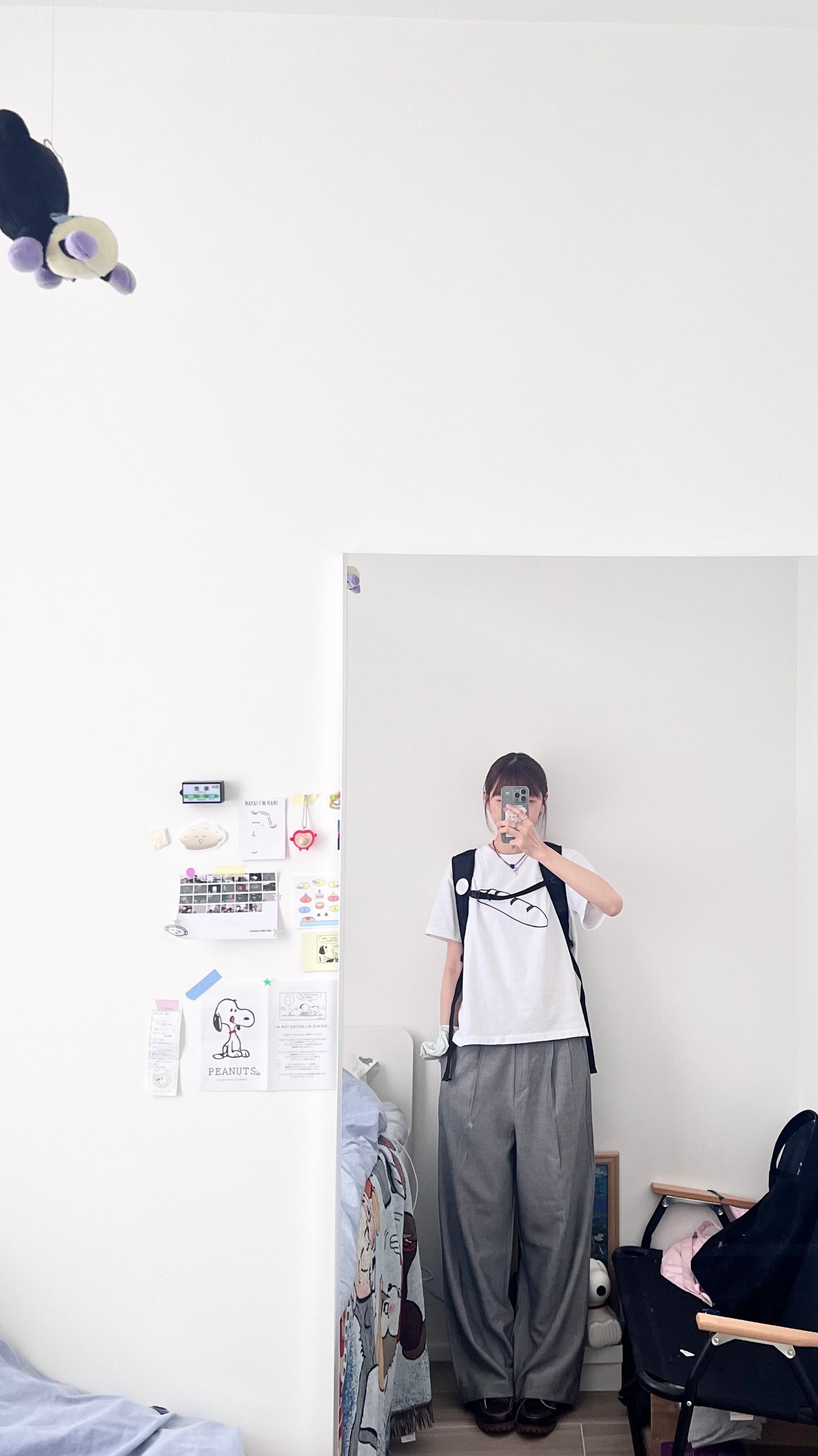 パン tee in white (pre-order)