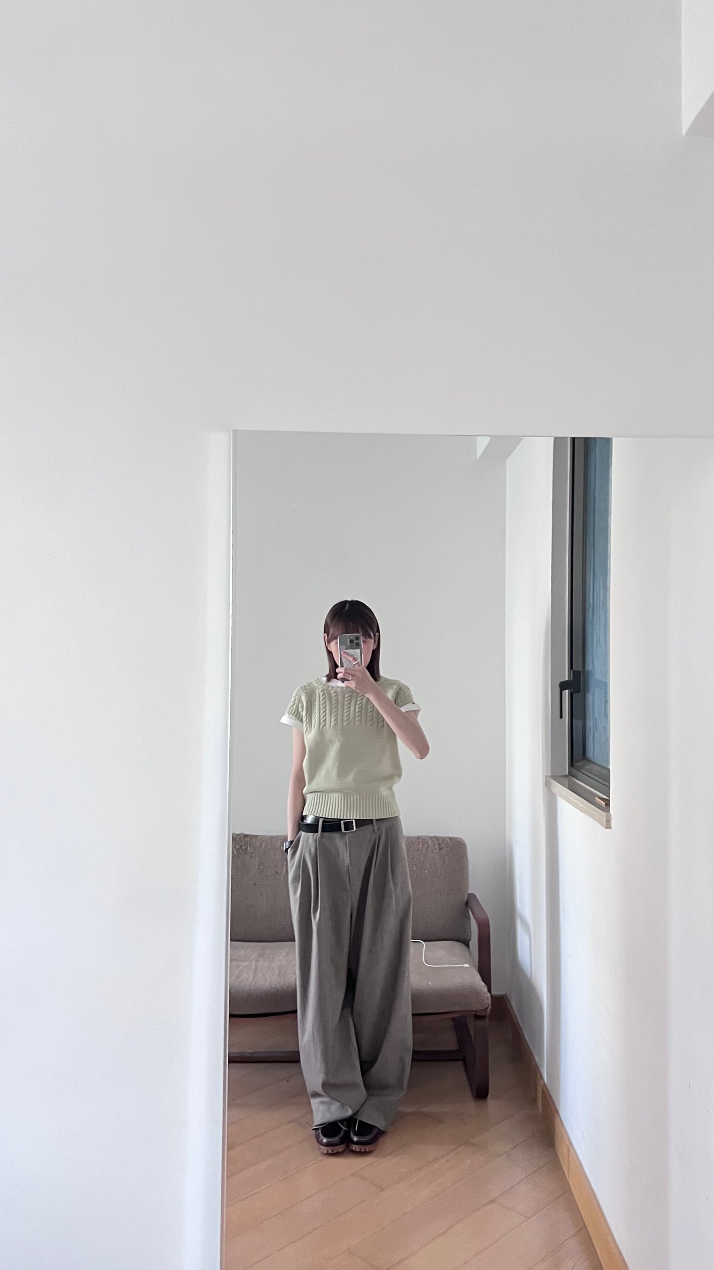 90s short sleeve sweater in avacado green