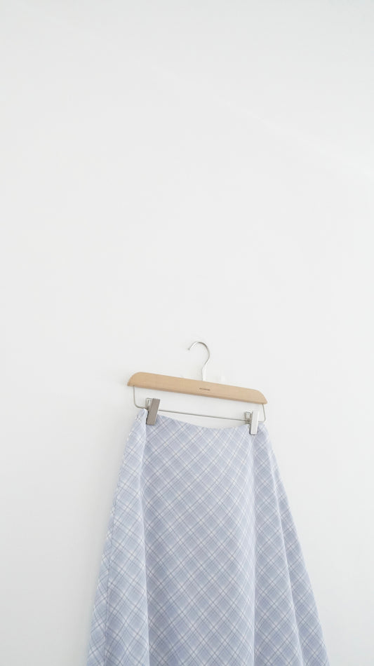 plaid lightweight midi skirt in grey (pre-order)