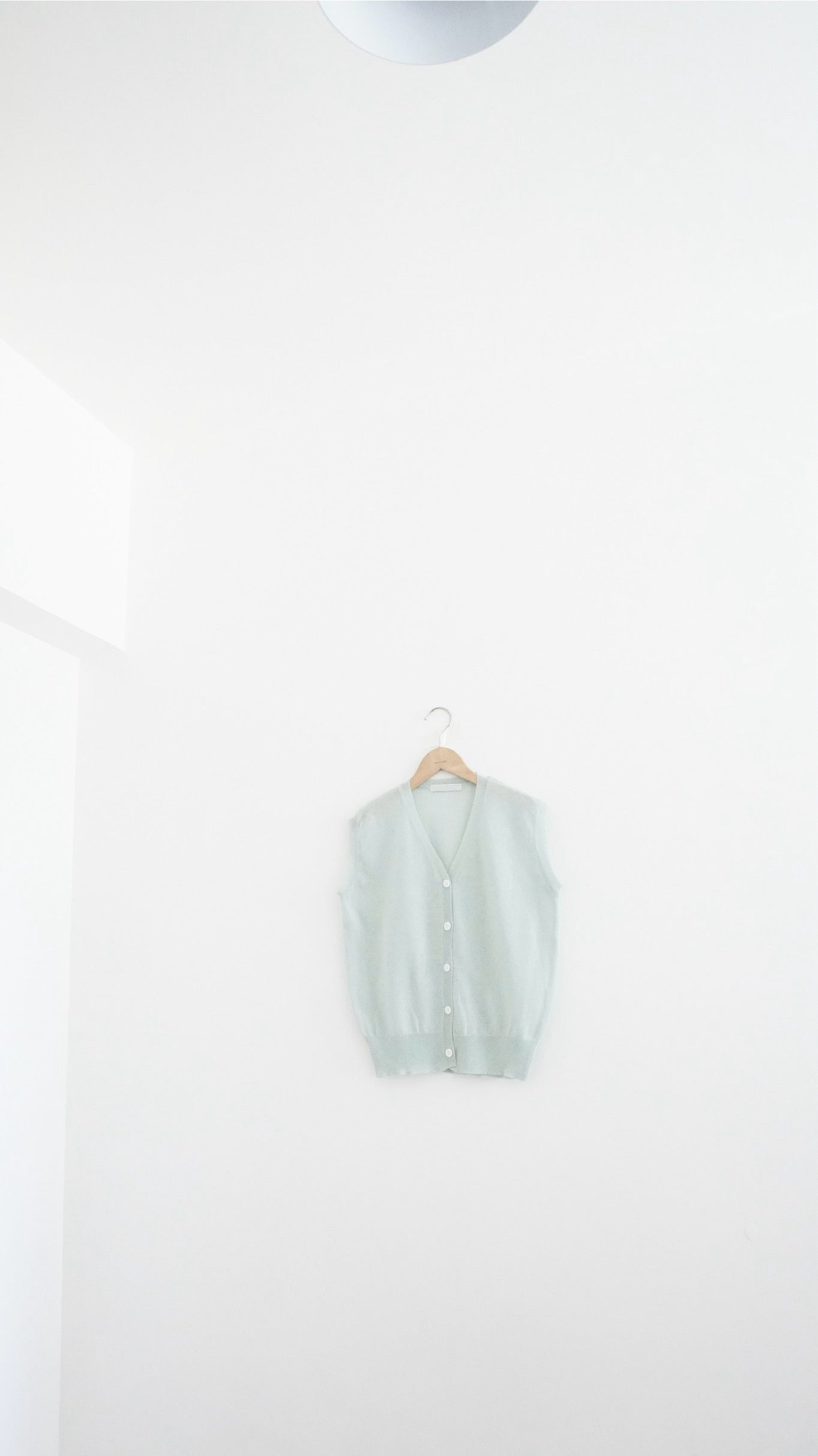 classic sheer knit vest in mint (pre-order)