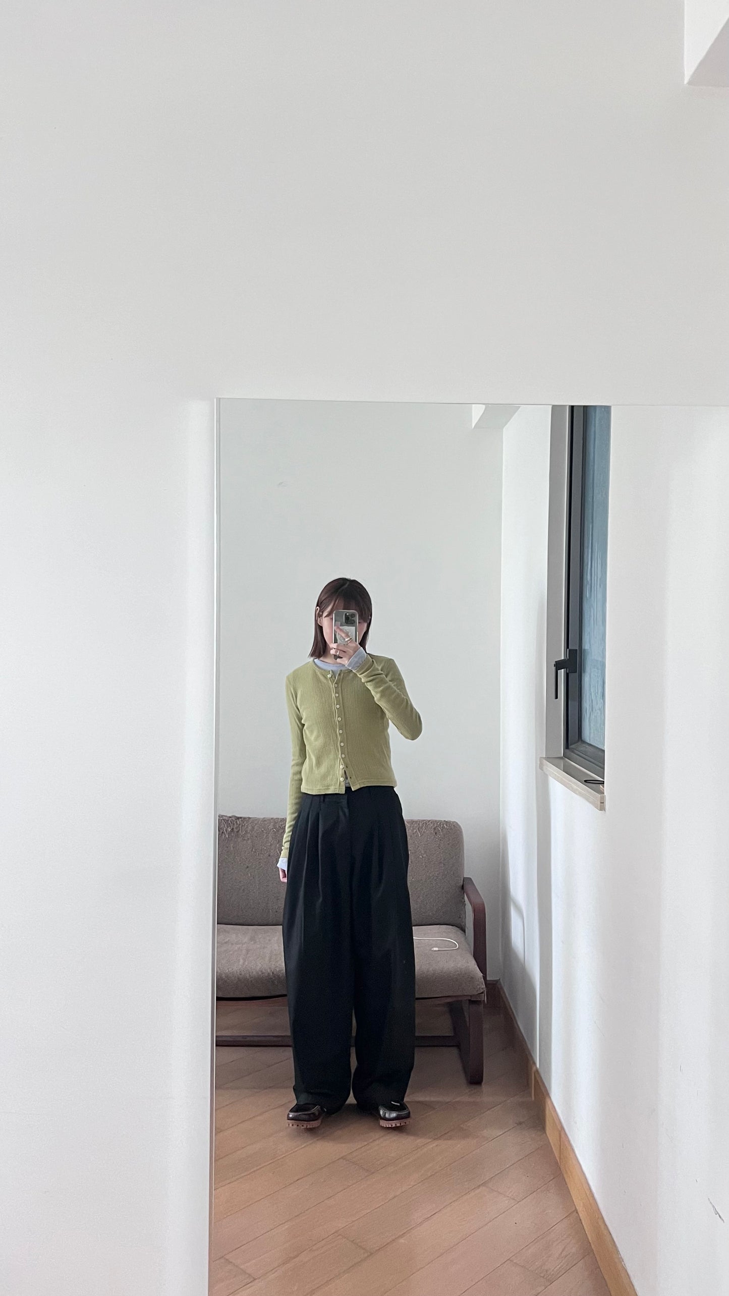 slim cut cardigan in green