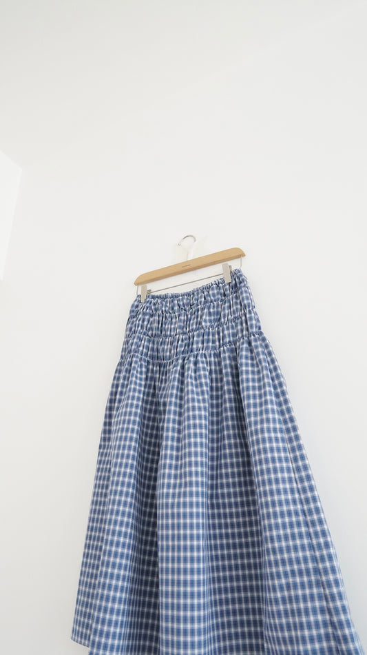 gathered check skirt in blue (pre-order)
