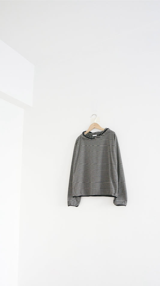 clean fit hoodie tee in grey (pre-order)