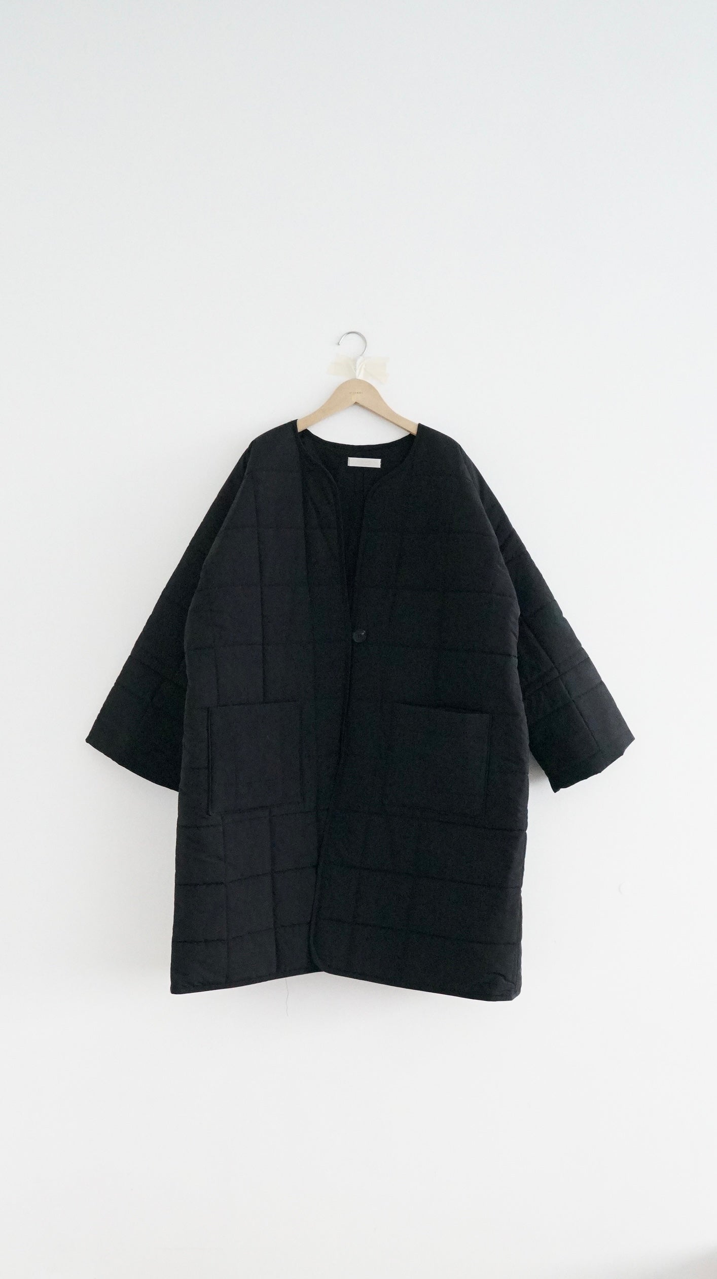 bubble padded coat in black (pre-order)