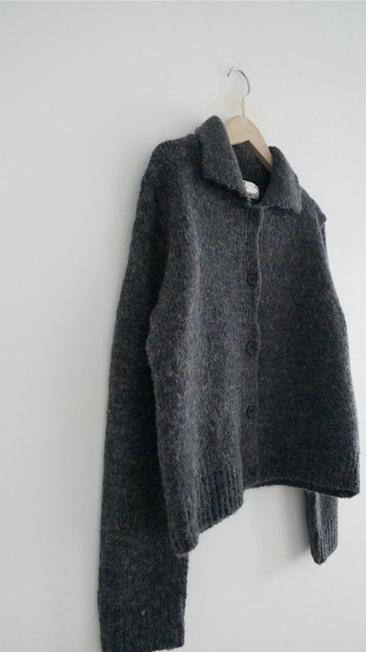 knitted shirt jacket in dark grey ( pre-order )