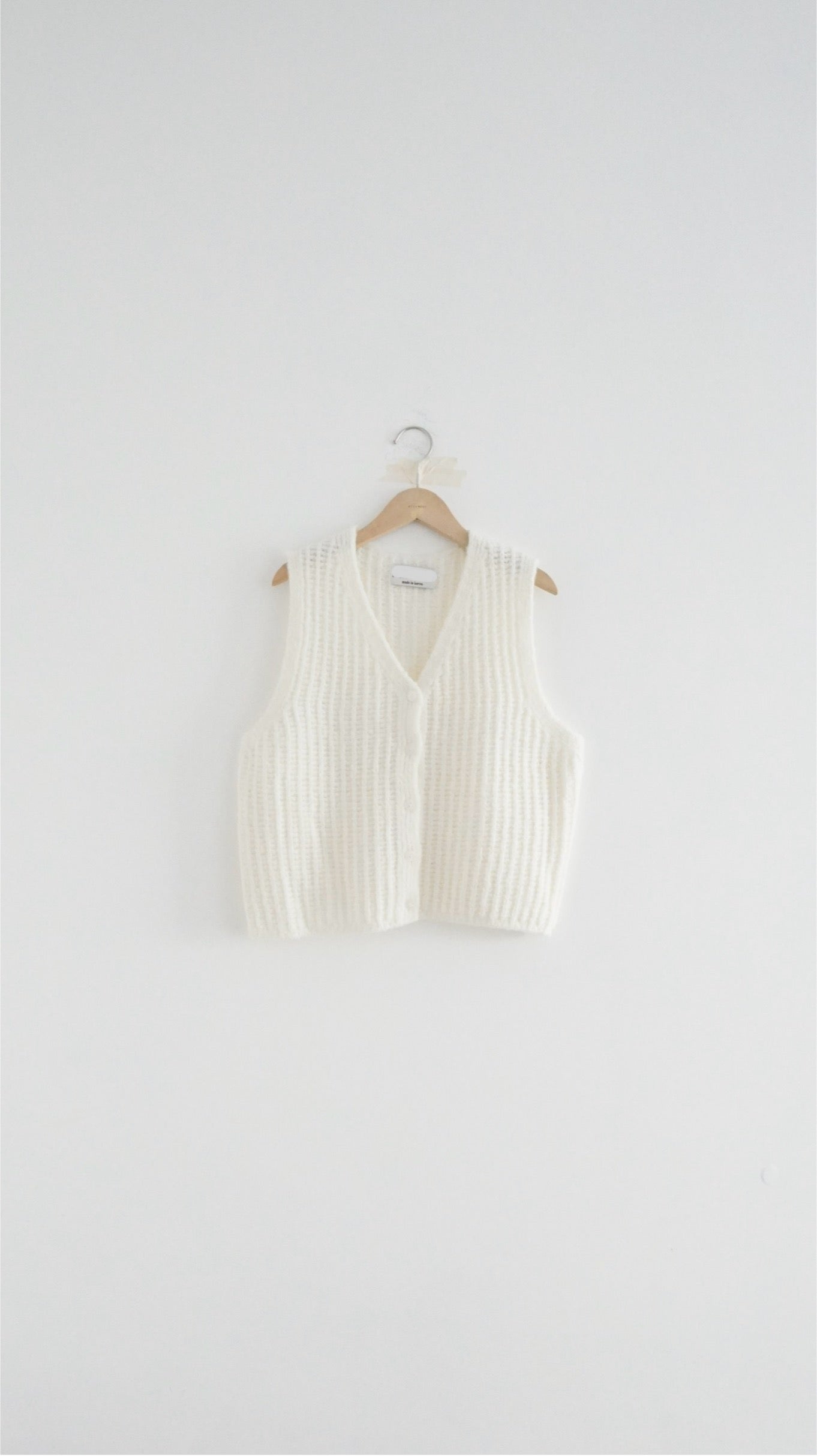minimalist vest in ivory (pre-order)