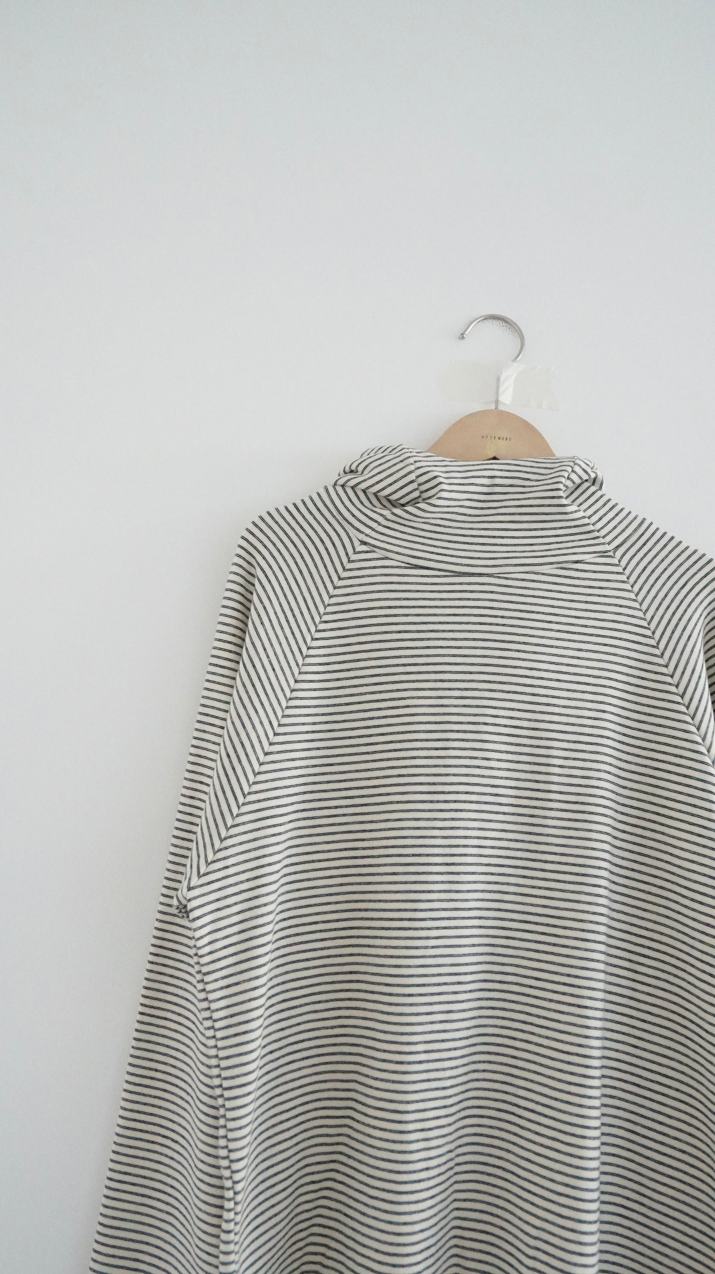 turtle-neck striped hoodie in ivory
