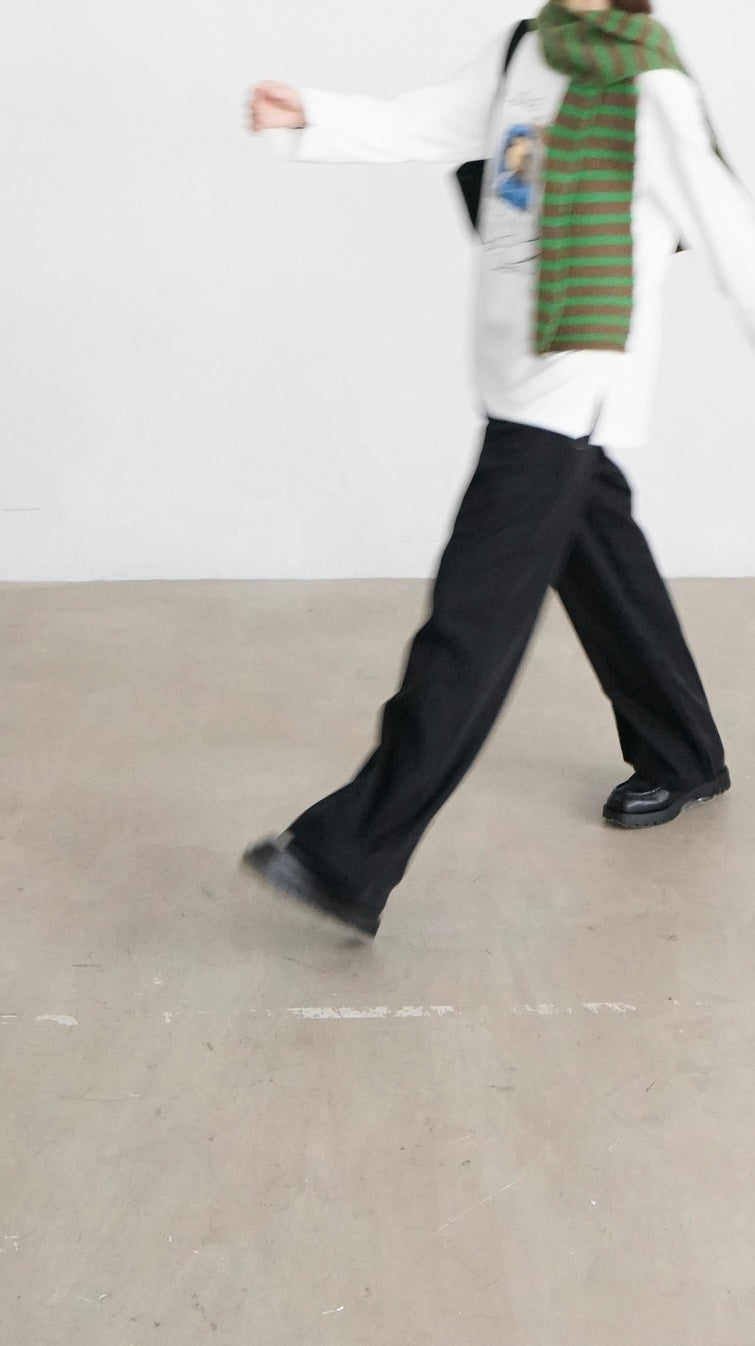 lazy doggy print tee in white (pre-order)