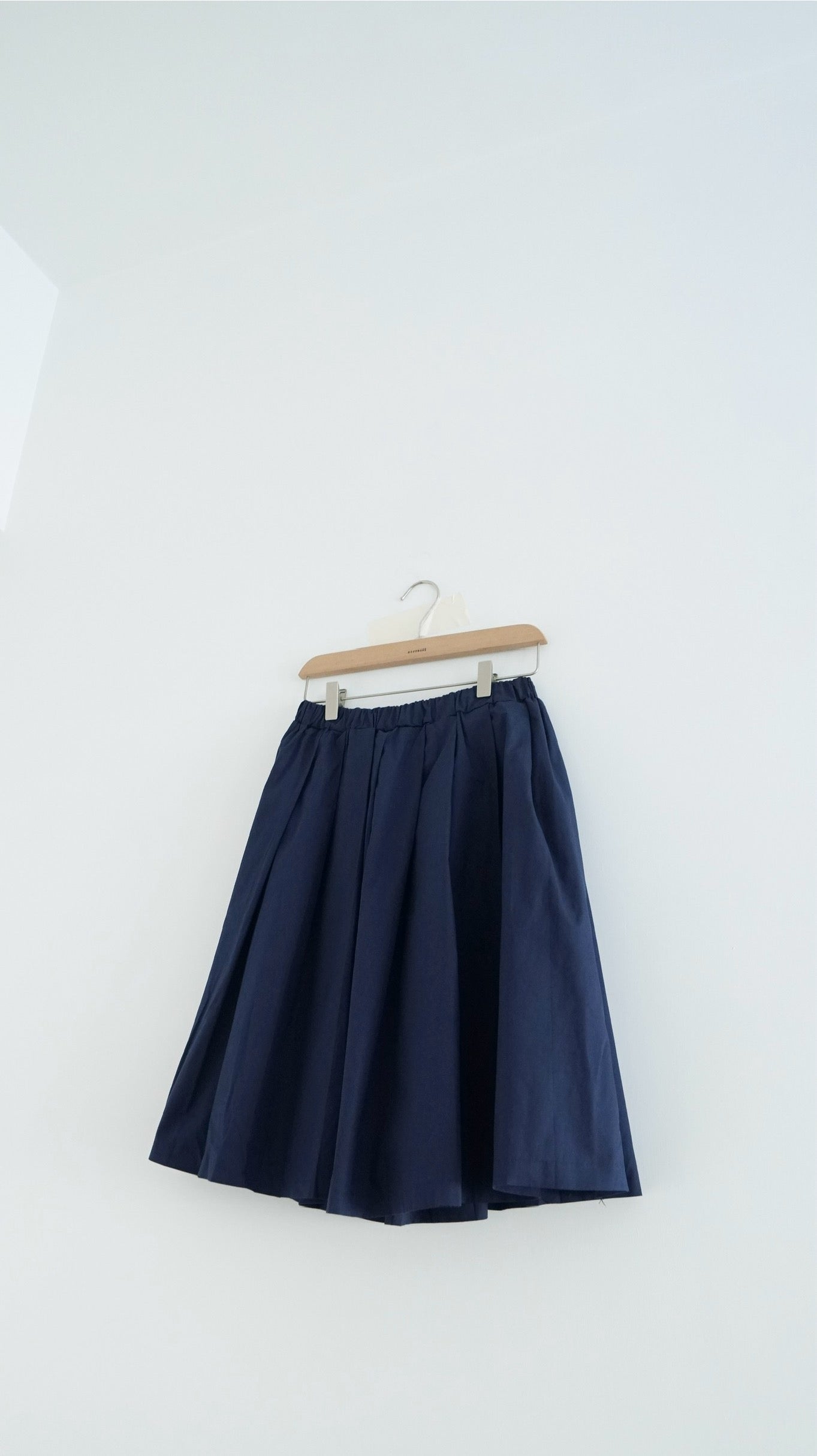 alma light midi skirt in navy (pre-order)