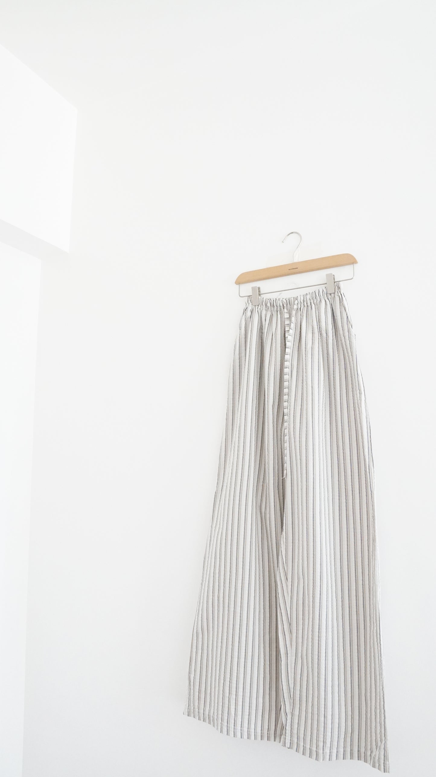 causal striped wide pants in beige (pre-order)