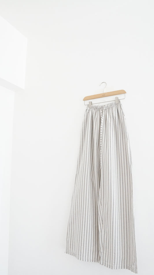 causal striped wide pants in beige (pre-order)