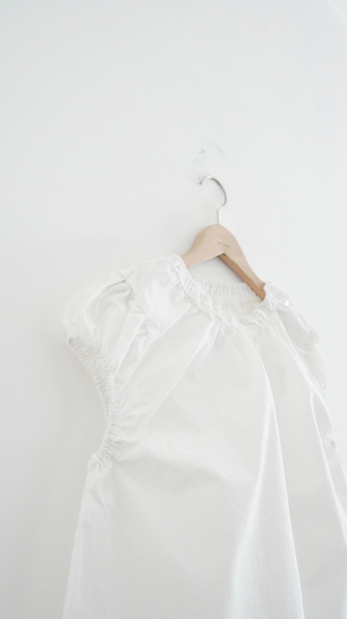 petal neck blouse in white
