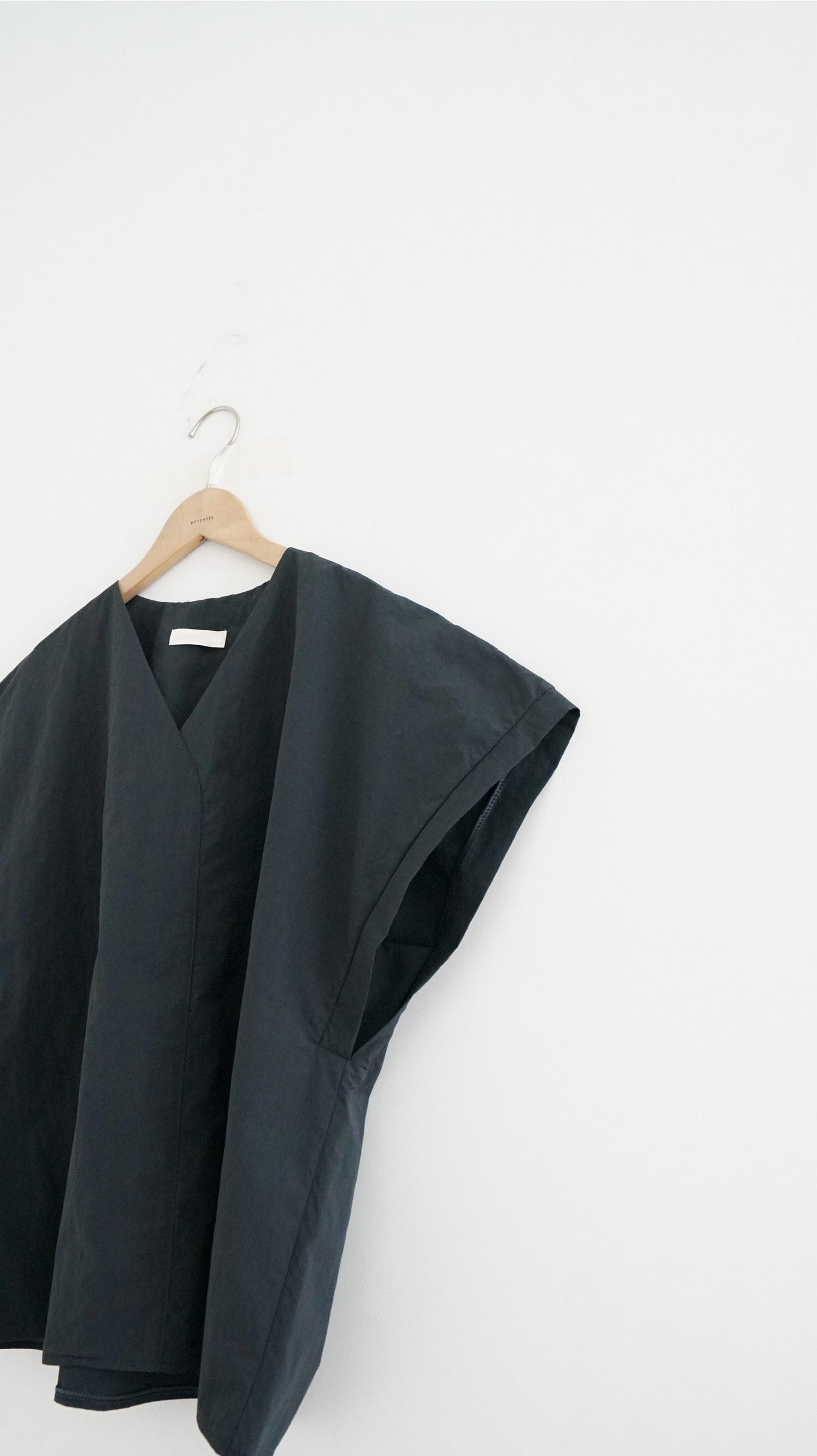 sheersense v-neck blouse in charcoal (pre-order)