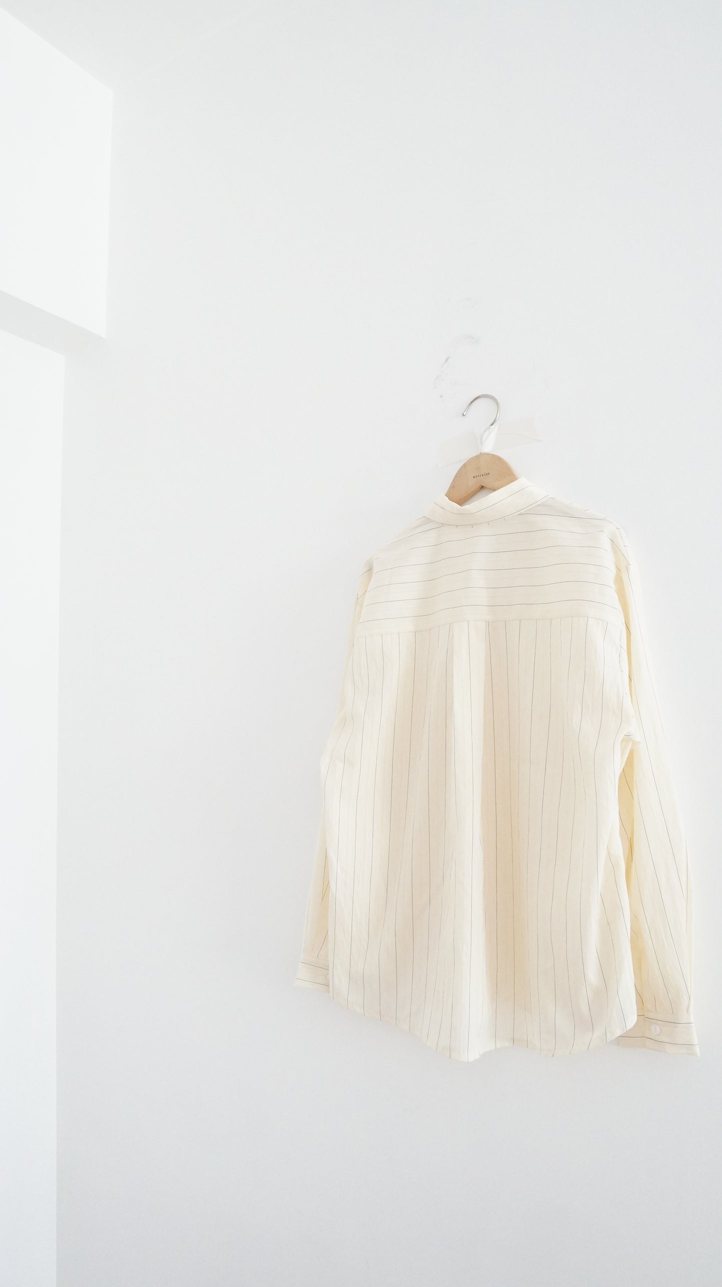 breezy stripe tencel shirt in lemon