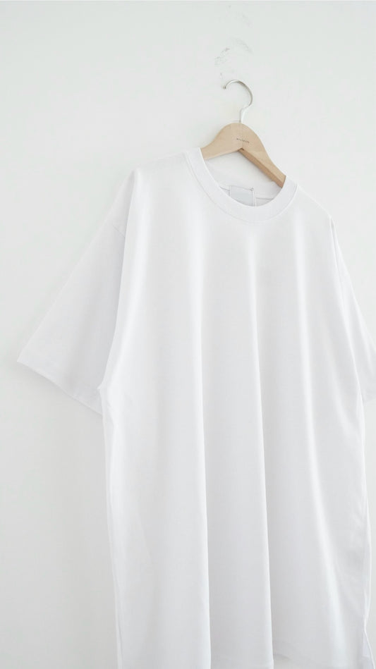 gender free coolease oversized tee in white (pre-order)