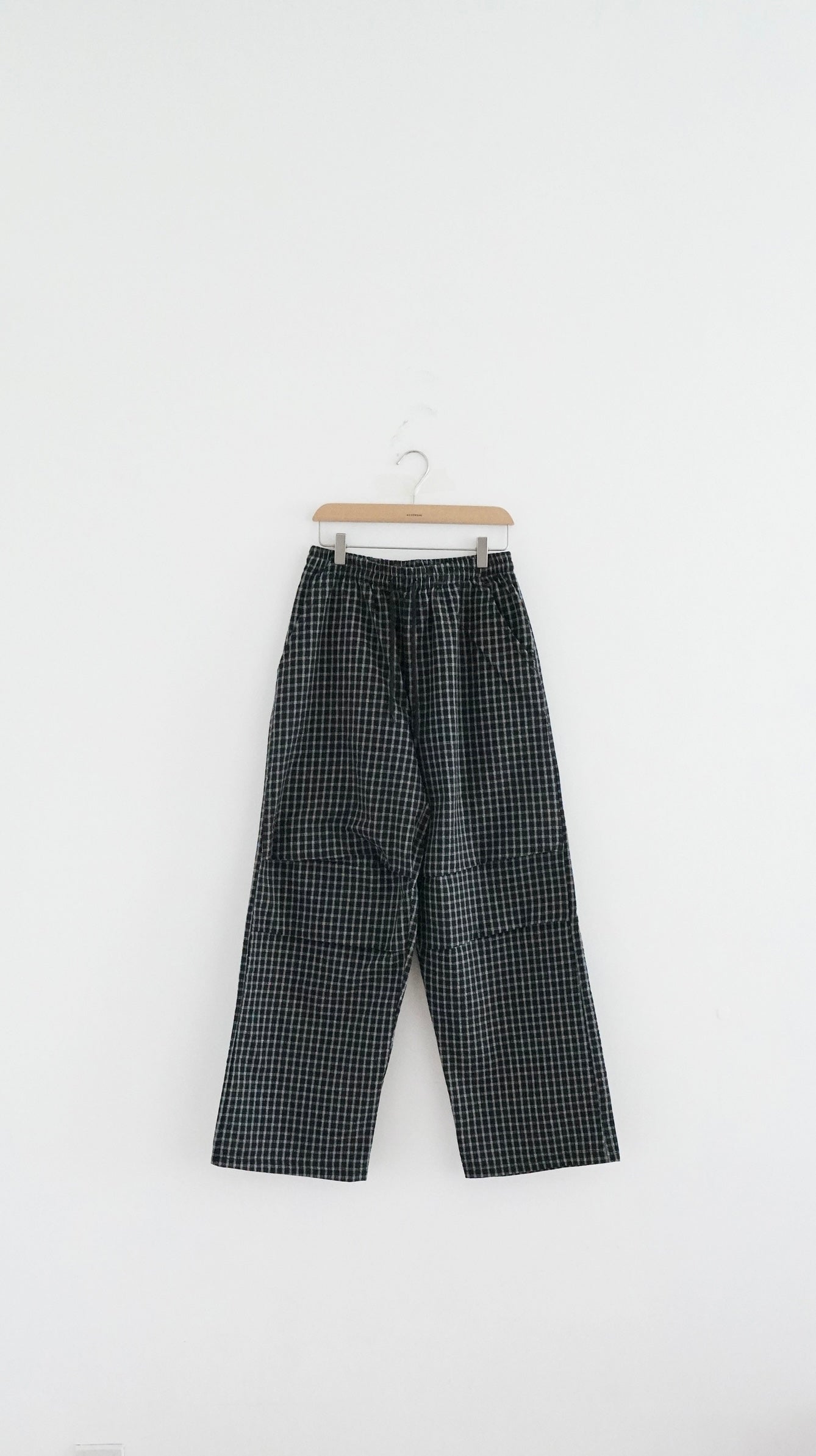 toi checked pants in black (pre-order)